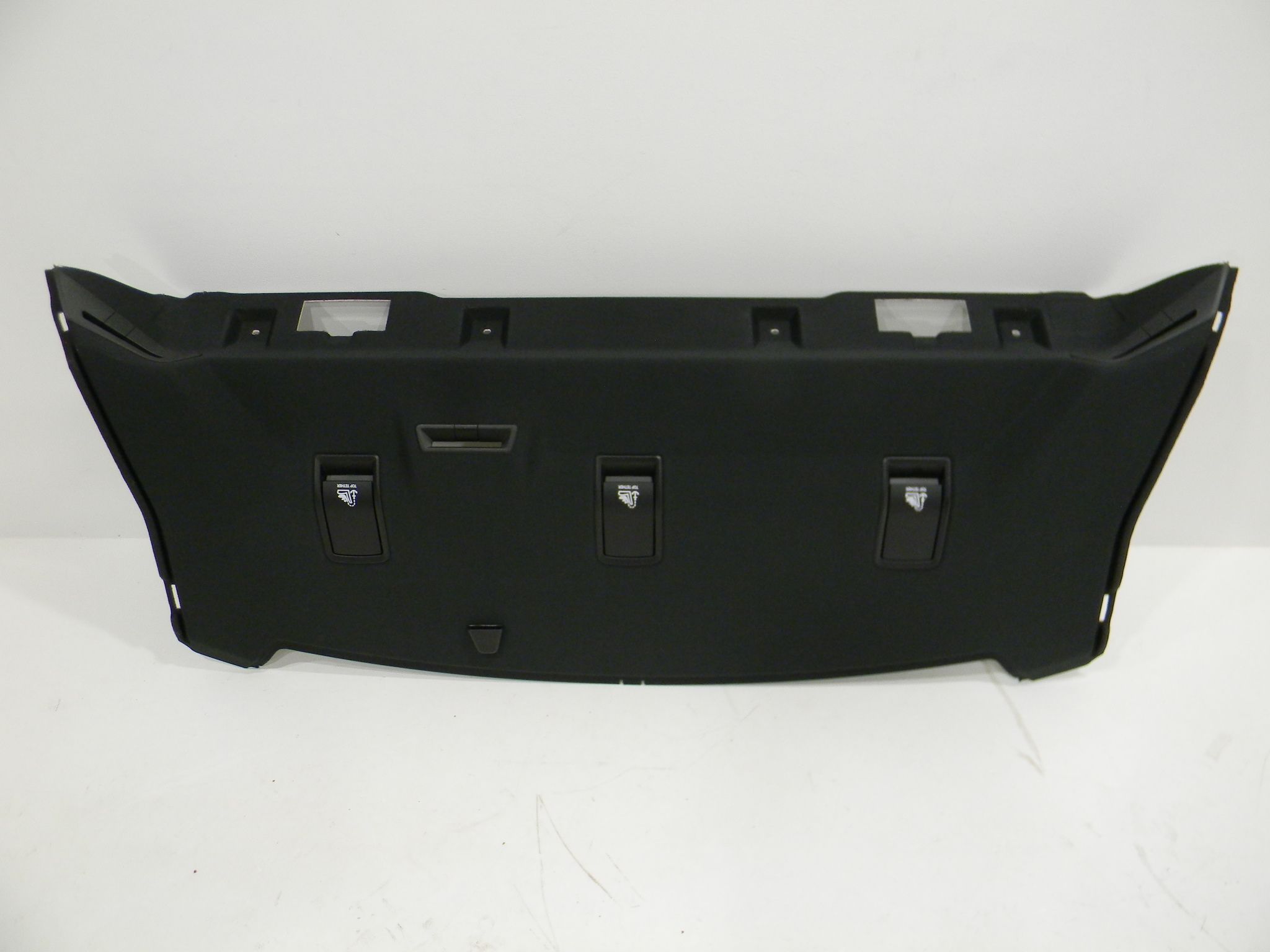BMW 3 (G20 / G21) Parcel shelf BMW M3 Parcel shelf OEM 51467482696

Part codes...