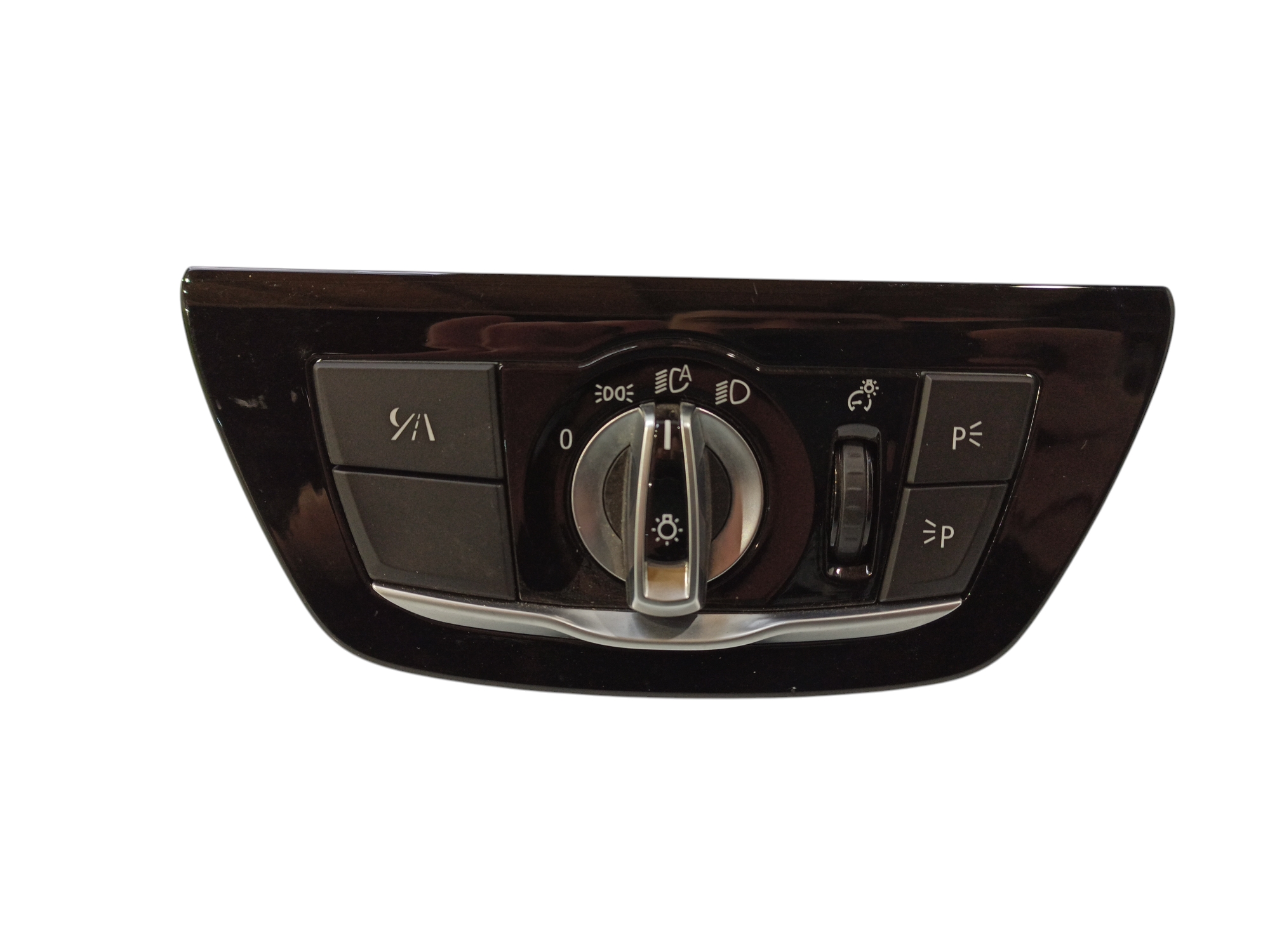 BMW 5 (G30 / G31) Electronics & steering wheels BMW M5 EXMAESTRO ELECTRONICS &amp; STEERING WHE...