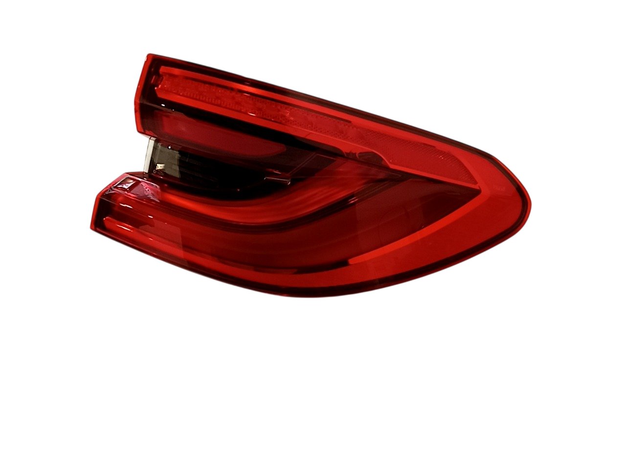 BMW 6 GT (G32) Rear/tail lights BMW 6 SERIES Rear/tail lights OEM 7376488

Part...