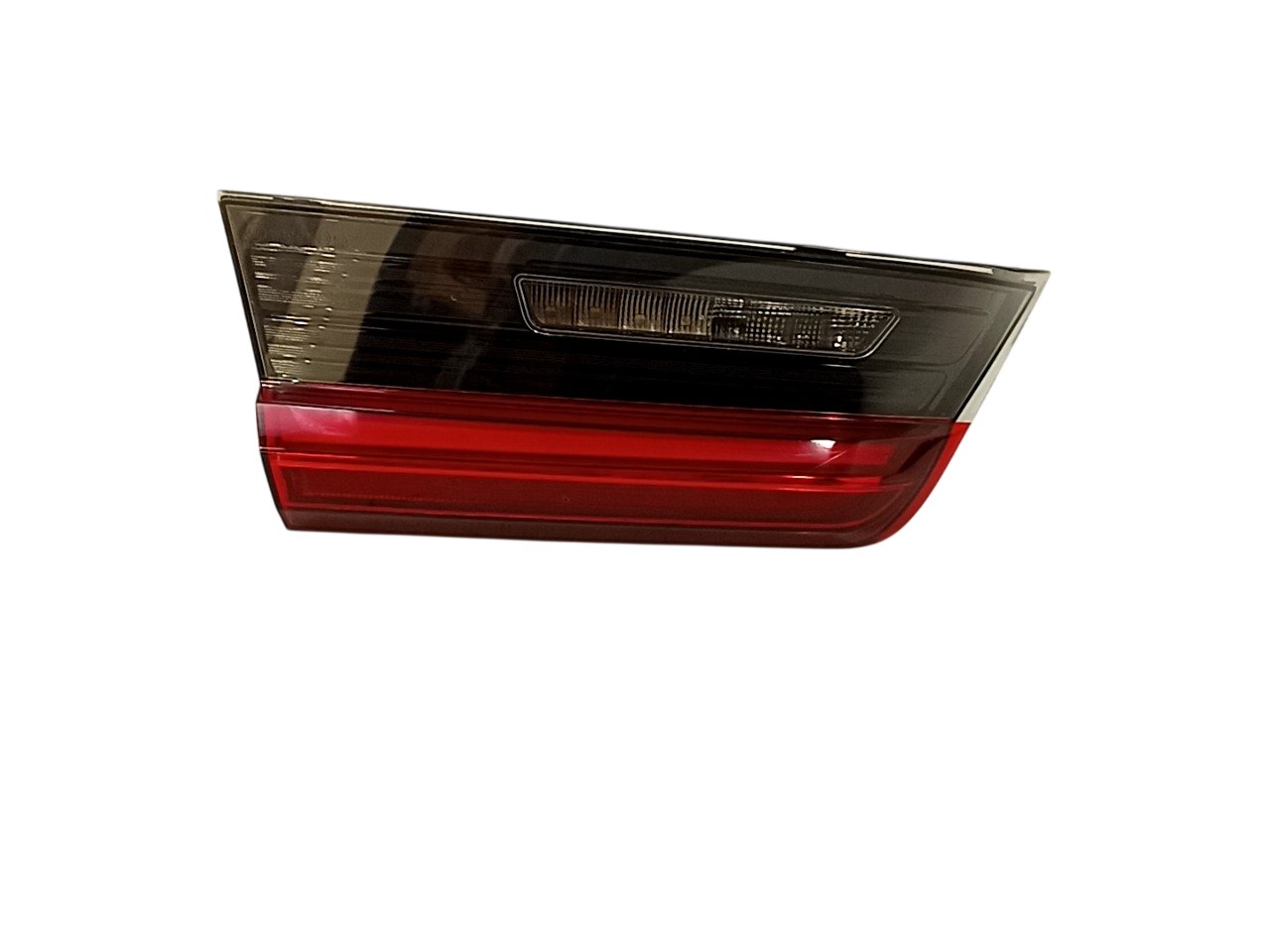 BMW 3 (G20 / G21) Tailgate rear/tail lights BMW 3 SERIES Tailgate rear/tail lights OEM 6321...