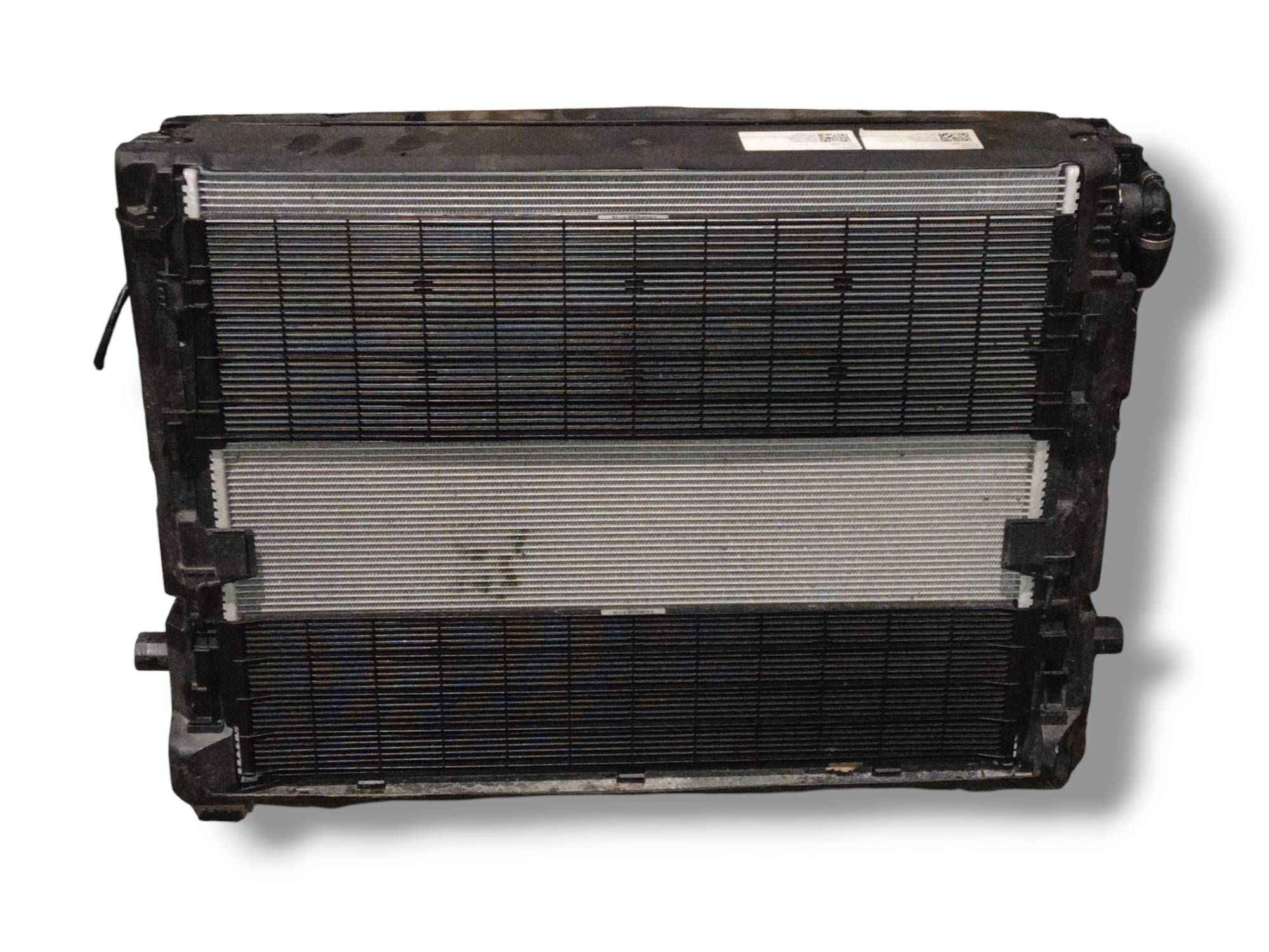 BMW 3 (G20 / G21) Coolant radiator BMW 3 SERIES Coolant radiator OEM 17115A30678

...