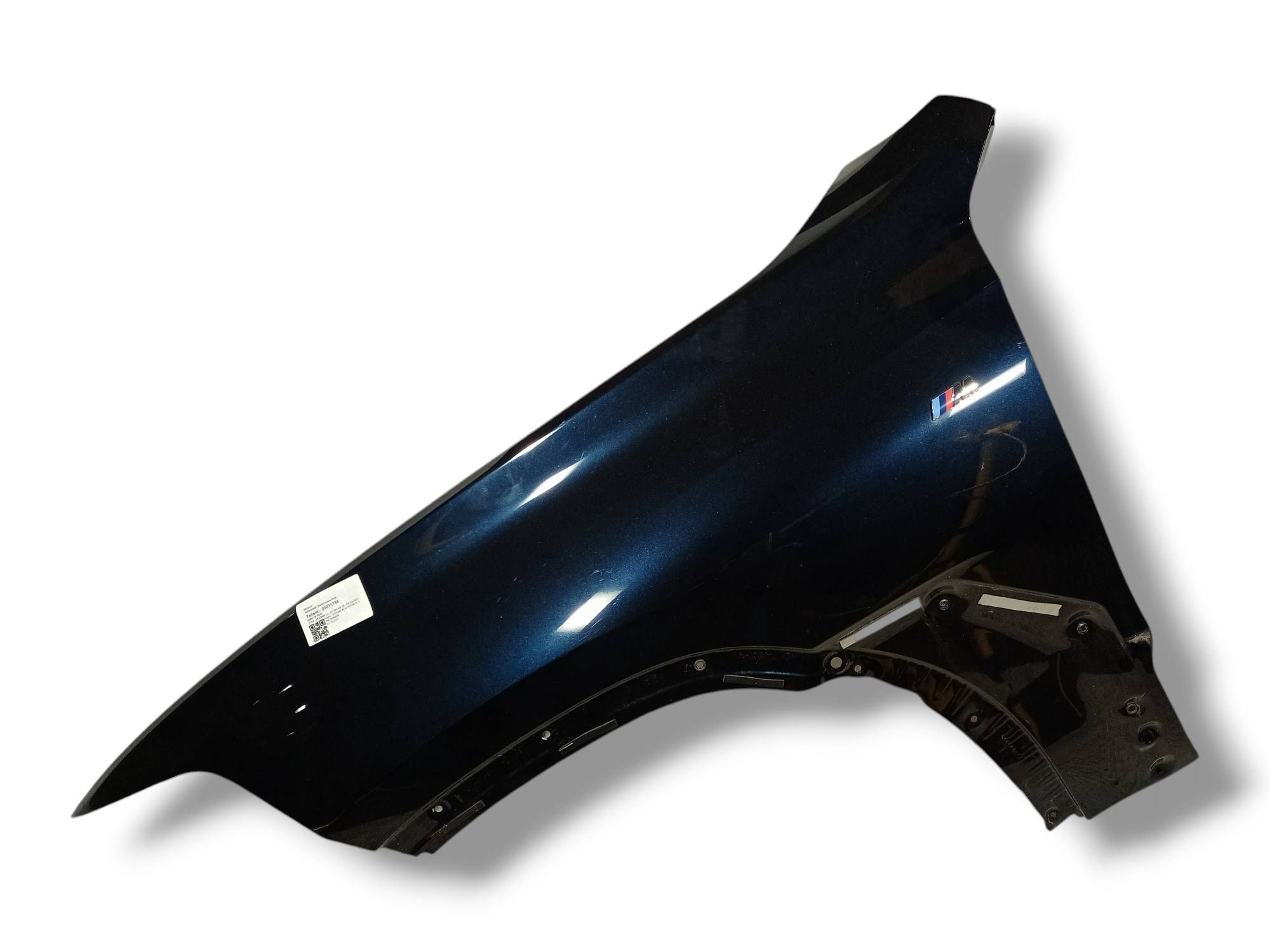 BMW X6 (G06) Fender BMW X6 Fender OEM 41008737621

Part codes: 4100...