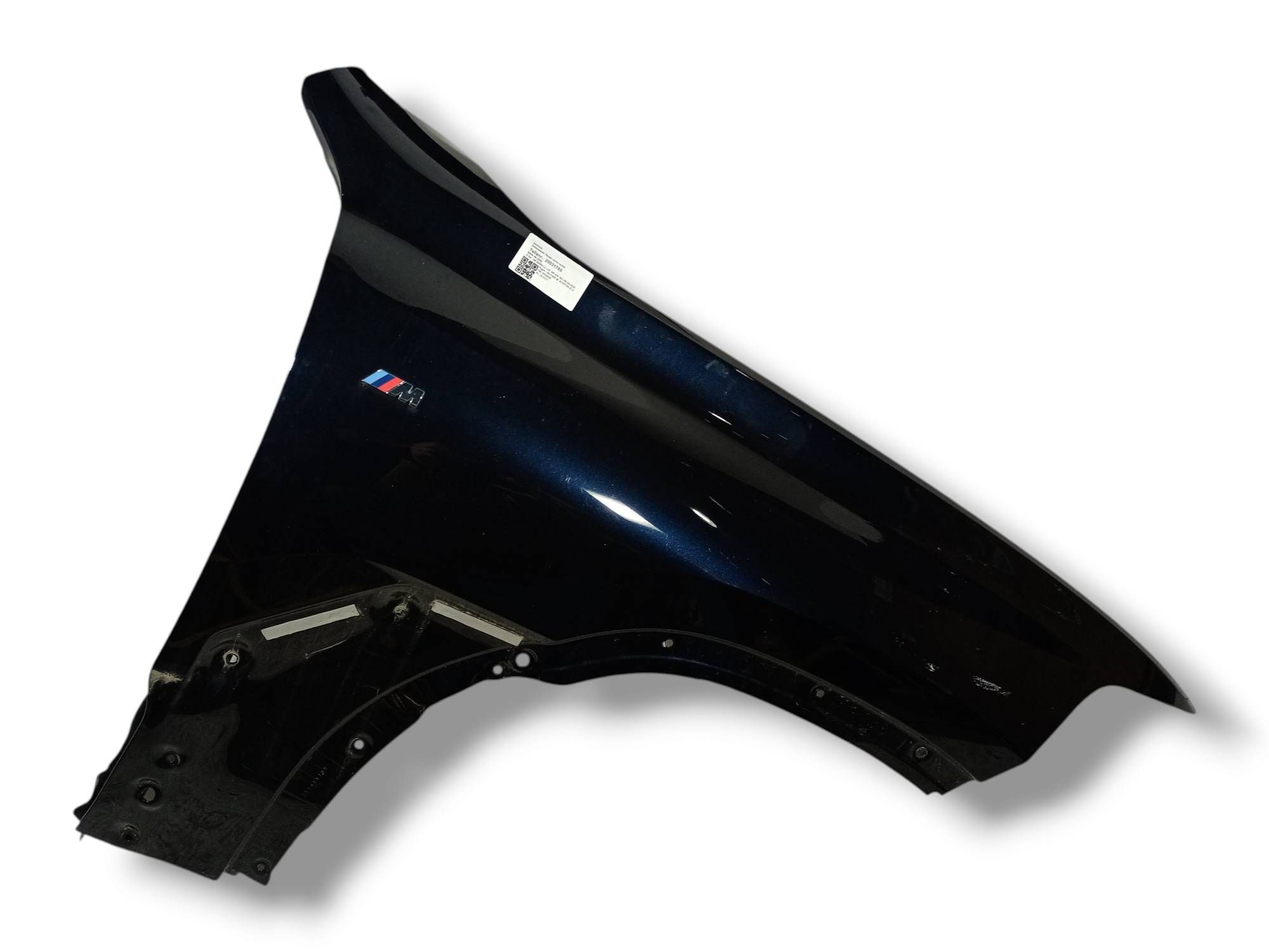 BMW X6 (G06) Fender BMW X6 Fender OEM 41008737622

Part codes: 4100...