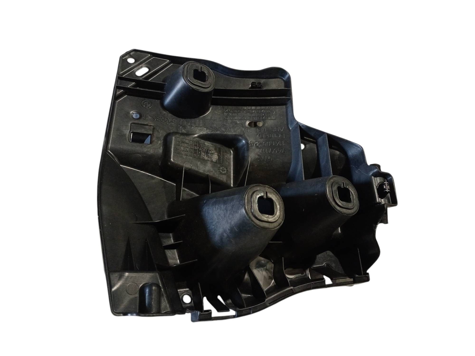 BMW 4 (G22 / G23 / G26)  Rear bumper mounting bracket