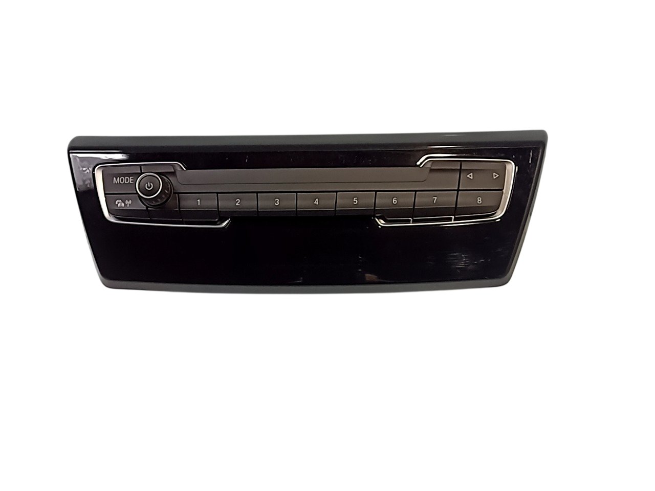 BMW 2 (F22 / F23) Sound control switch BMW 2 SERIES Sound control switch OEM 9357783

...