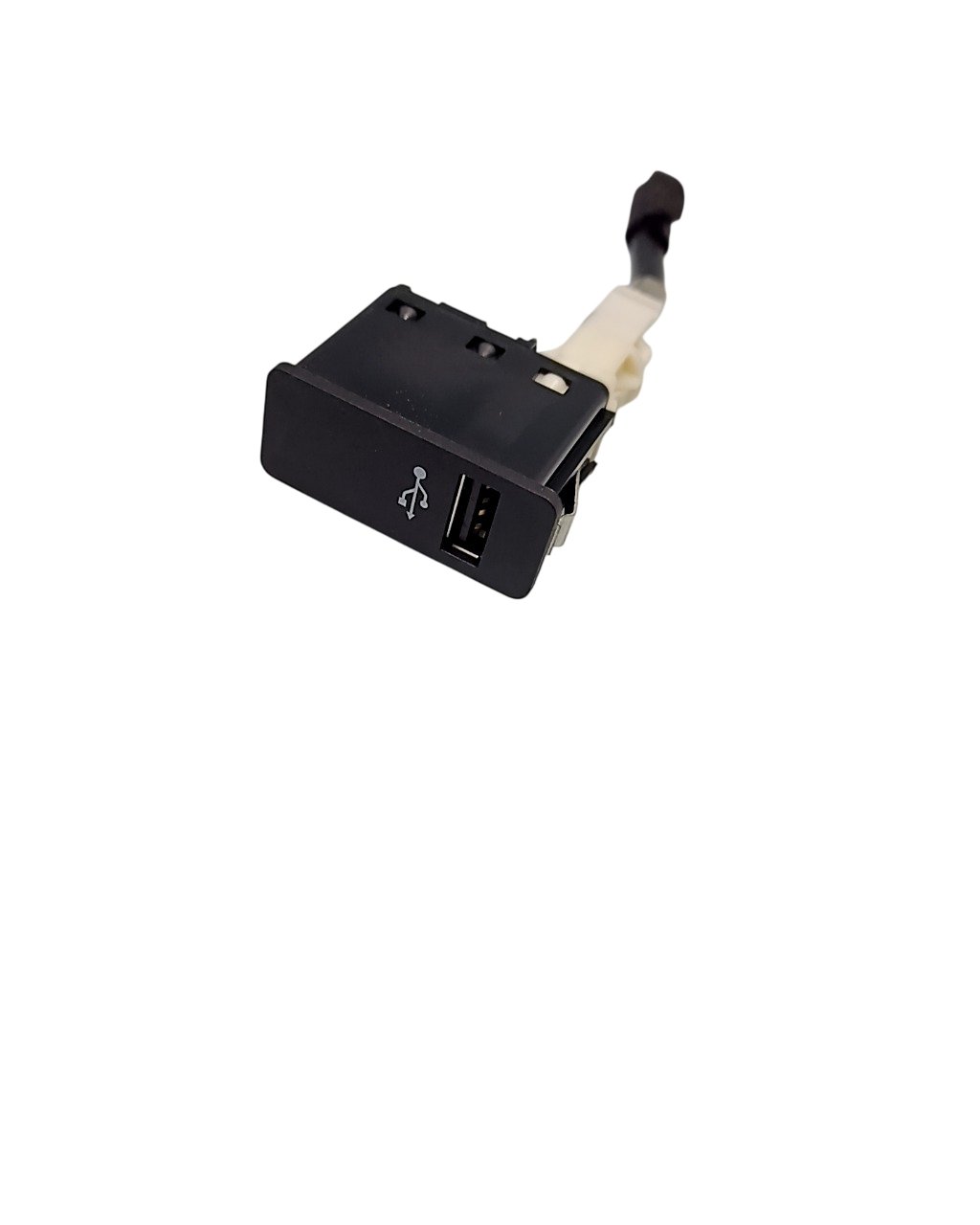 BMW i8 (l12, l15) USB socket connector