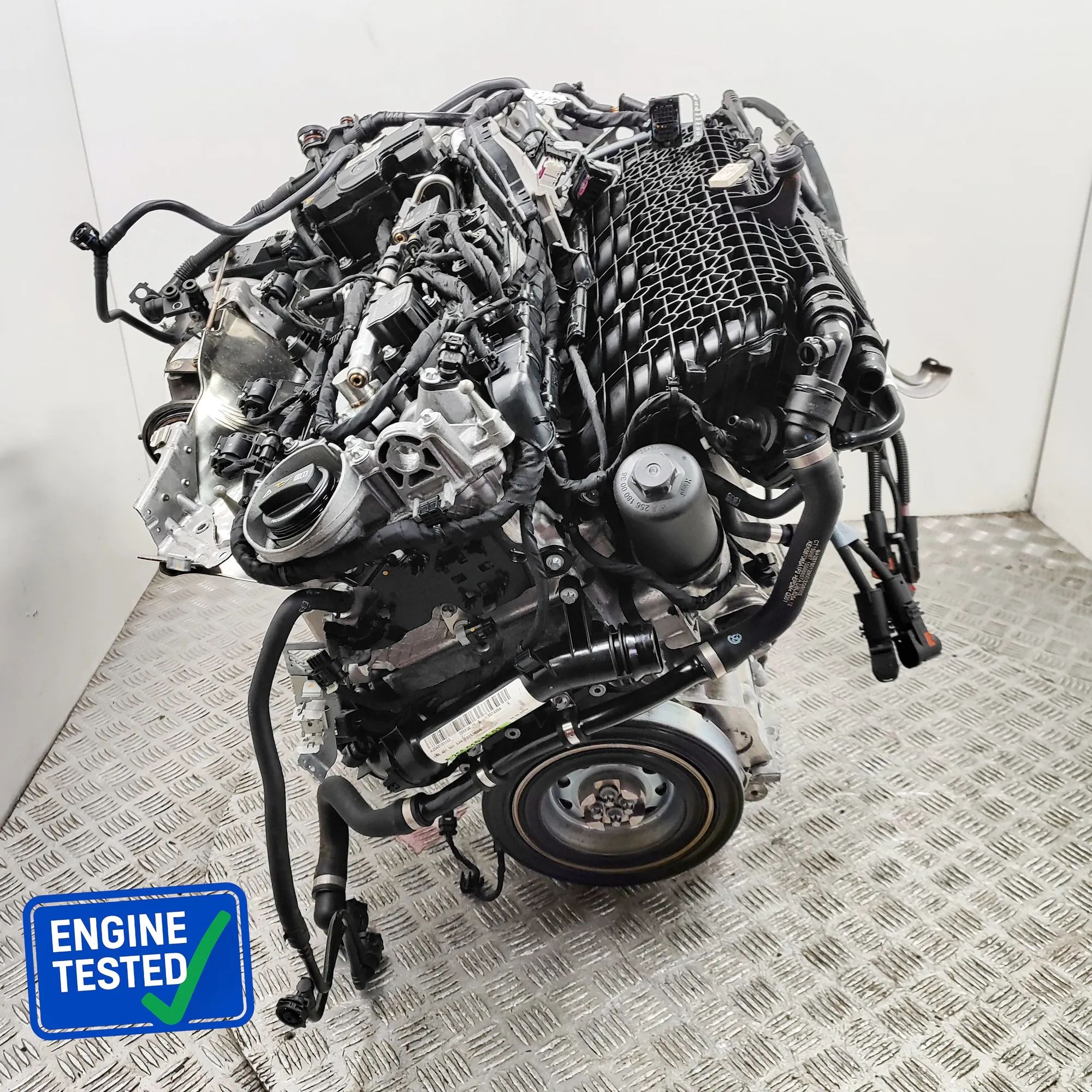 Mercedes-Benz A (W176) Engine Motor 256.930 Engine Motor MERCEDES-BENZ E-CLASS (W21...