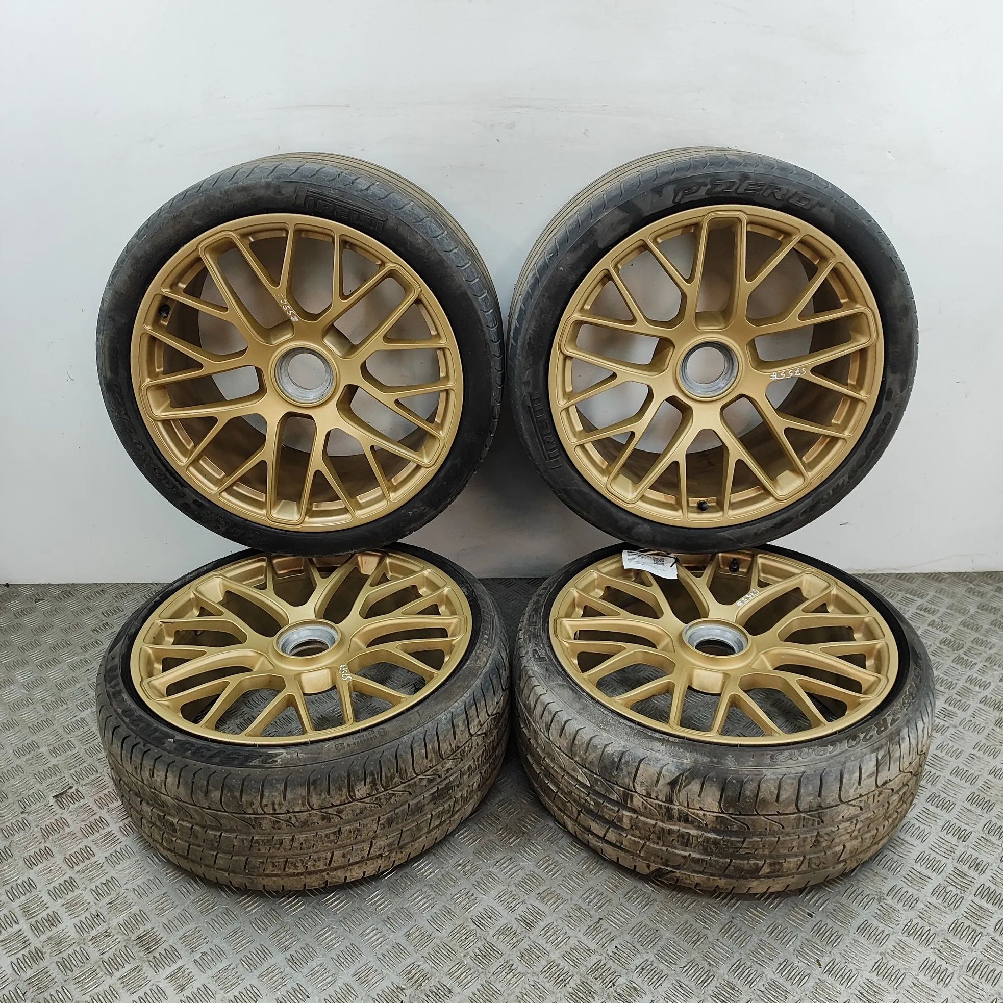 Porsche 911 (991) Alloy Wheel Set 99136216735, 99136216234 Alloy Wheel Set PORSCH...