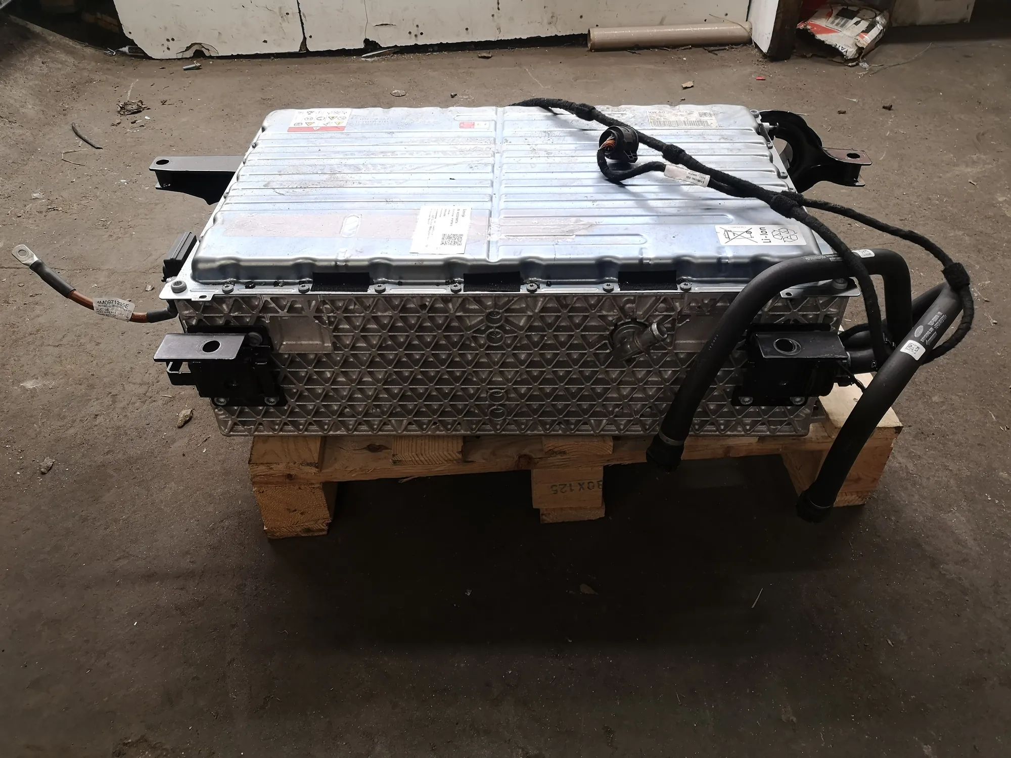 Volkswagen Touareg аккумулятор 48Ah, 17970Wh, 4M4915233N, 4M4915099N Battery V...