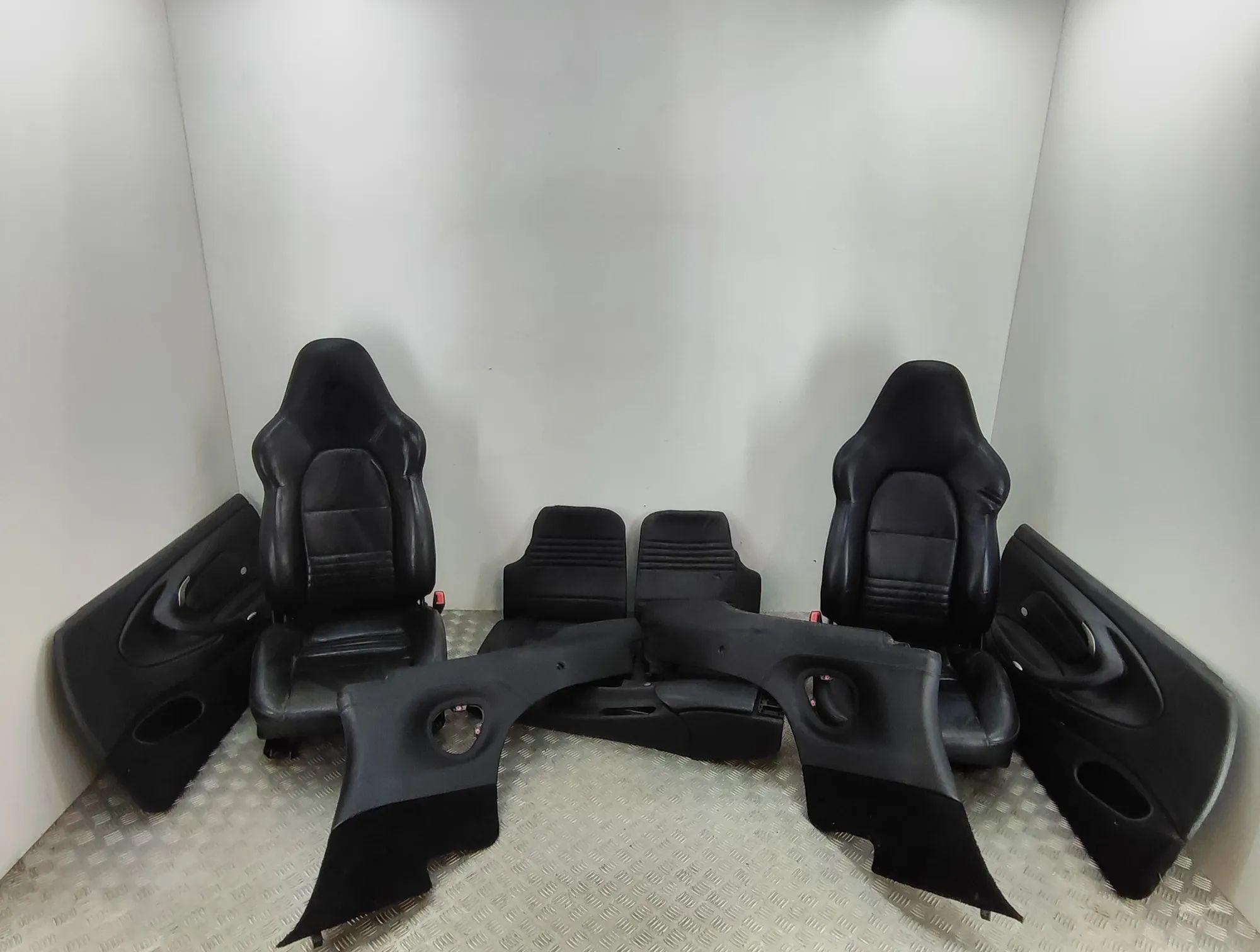 Porsche 911 (996) Interior Seats W/ Door Cards Kit Seat and door trim panel set — PORSCHE 911 (996...
