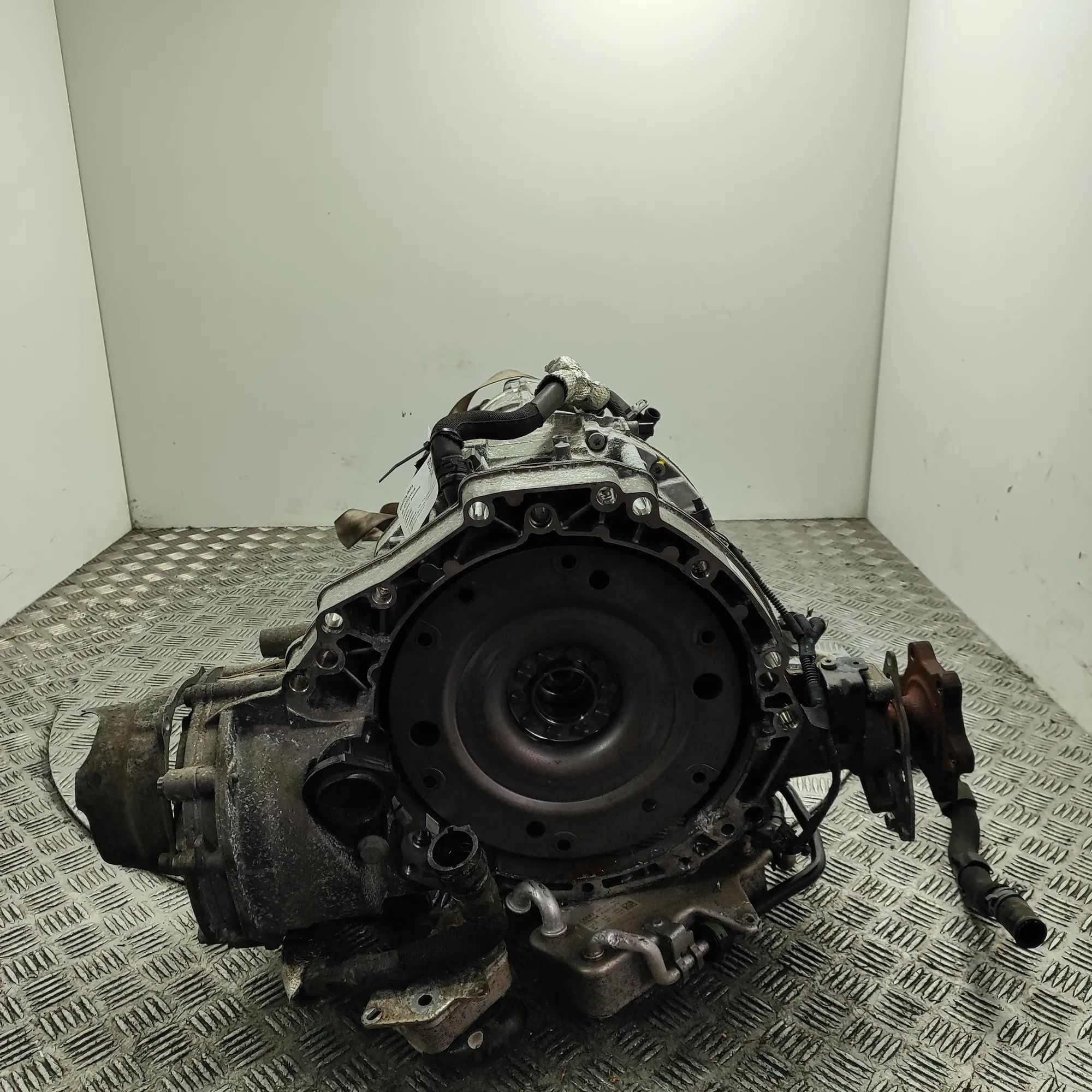 Volkswagen Touareg Gearbox Gearbox — VW TOUAREG (CR7) (2017-PRESENT) — VFM...