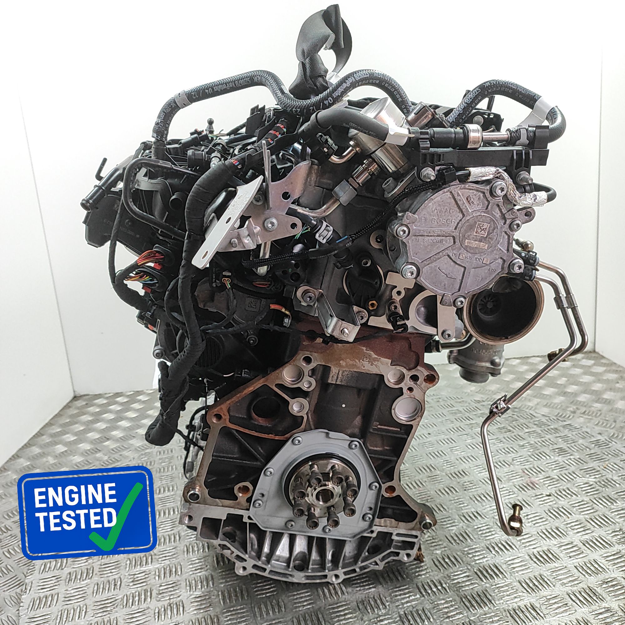 Audi A4 (B9) Engine Motor DMS Engine Motor AUDI A4 (8W2, B9) (2015-...)

...