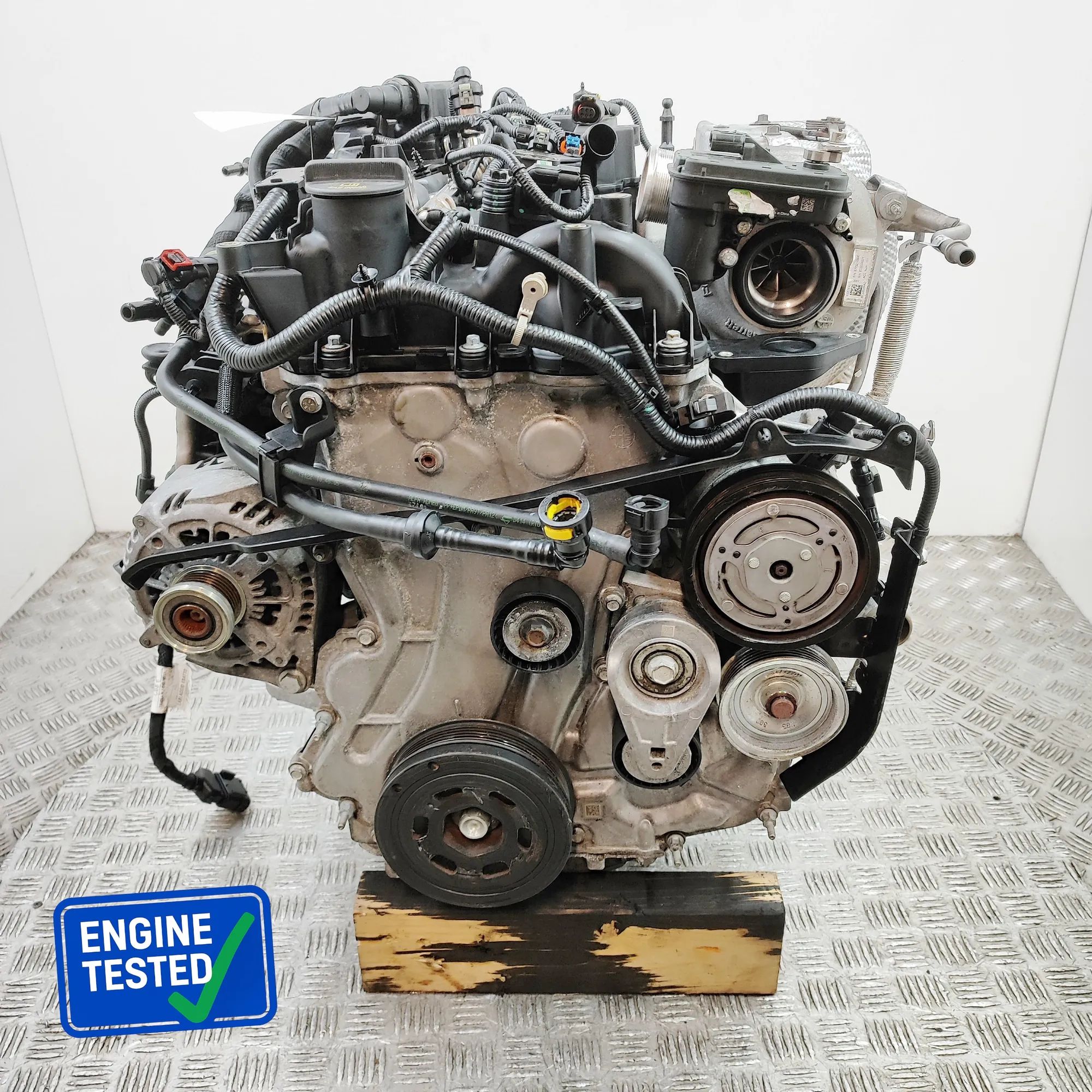 Alfa-Romeo Giulia (952) Engine Motor Engine Motor — ALFA ROMEO GIULIA (952_) (2015-P...