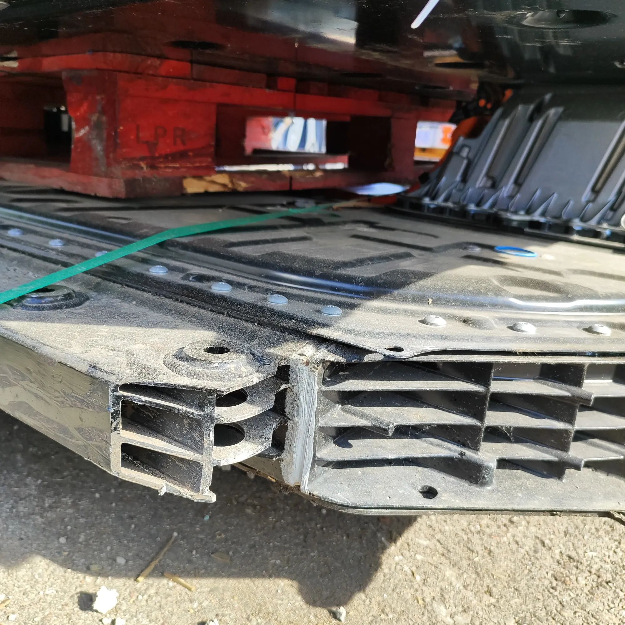 Audi Q8 aku 4KE915250C, 4KE915100G Battery AUDI Q8 (E-TRON ...