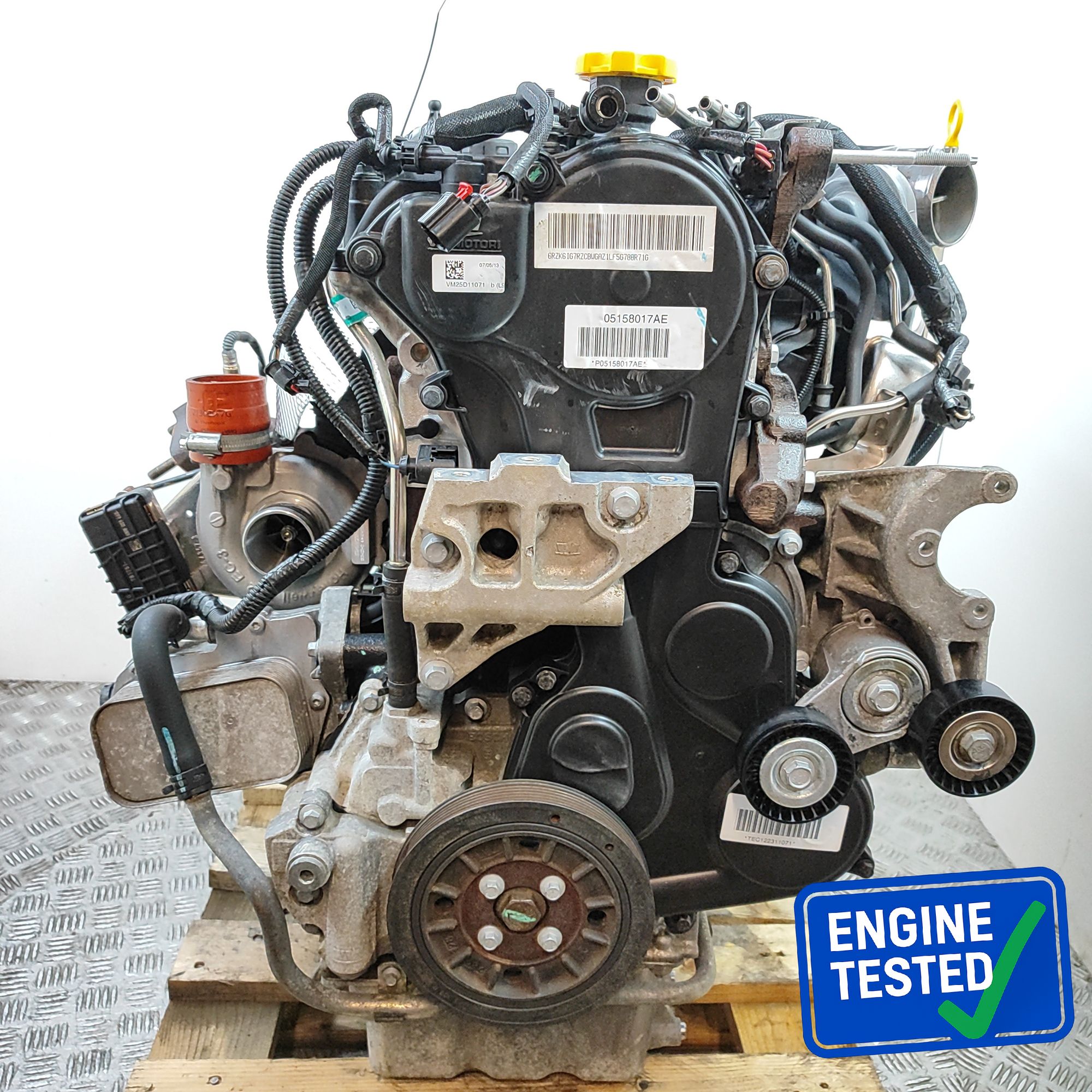 Chrysler Grand Voyager / Town & Country Engine Motor VM25D Engine Motor CHRYSLER GRAND (VOYAGER V RT...