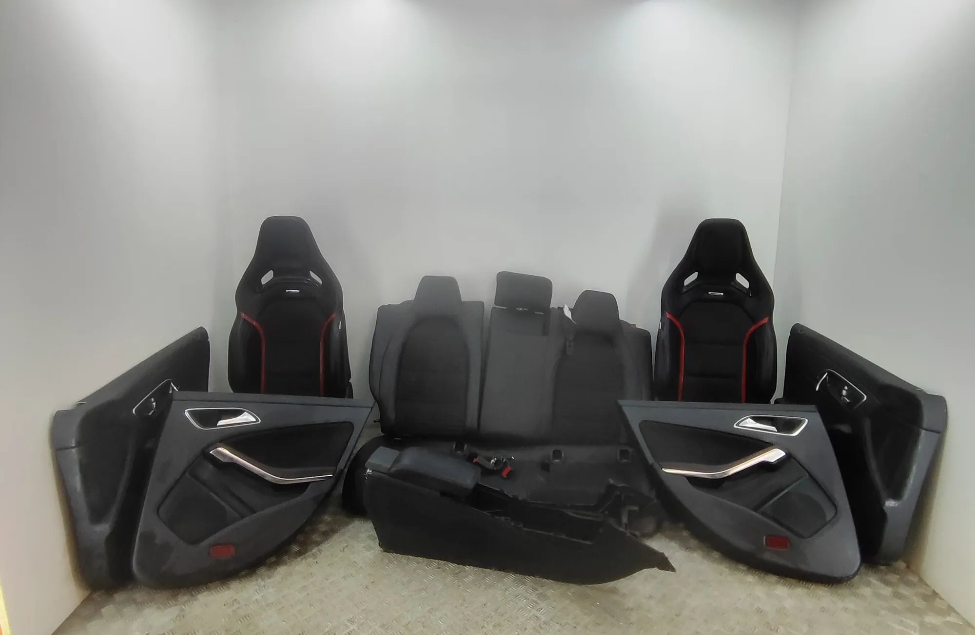 Mercedes-Benz CLA (C117) Interior Seats W/ Door Cards Kit A1769201000, A1766804101 Interior Seats W/ Door...