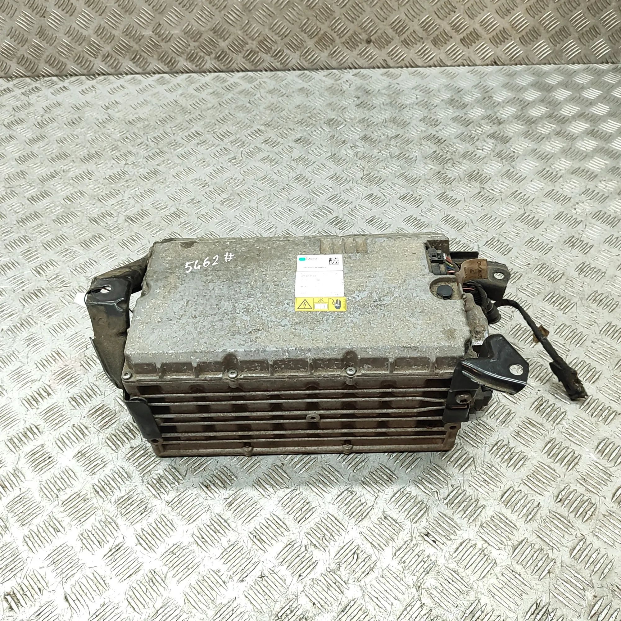 Mercedes-Benz A (W176) аккумулятор A7899020901, A7893400603, A7893430600, A7893400...