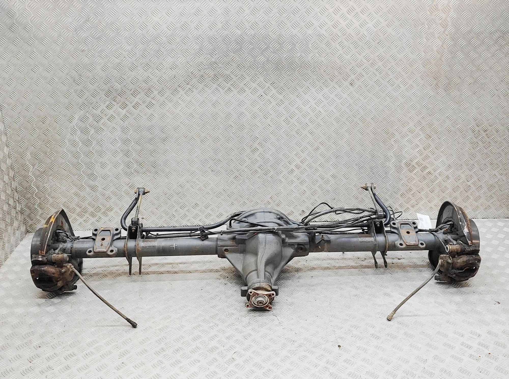Mercedes-Benz Sprinter (W907 / W910)  Rear Axle A9073501201 Rear Axle MERCEDES-BENZ SPRINTER (3...