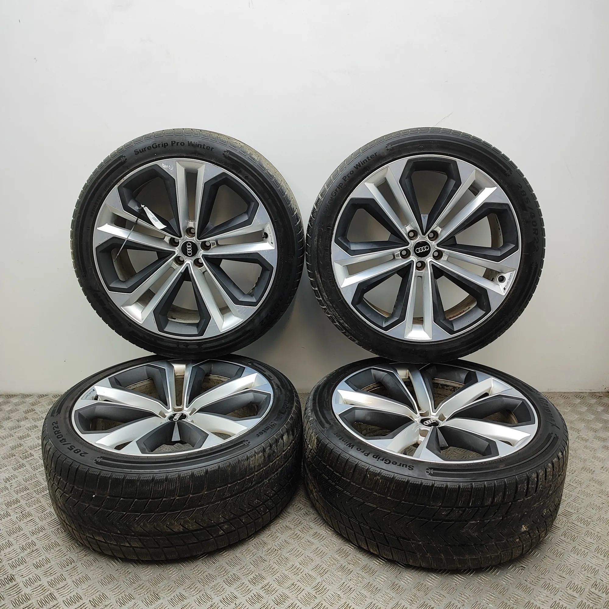 Audi Q8 Alloy Wheel Set 4M8601025AN Alloy Wheel Set AUDI Q8 (4MN) (2018...