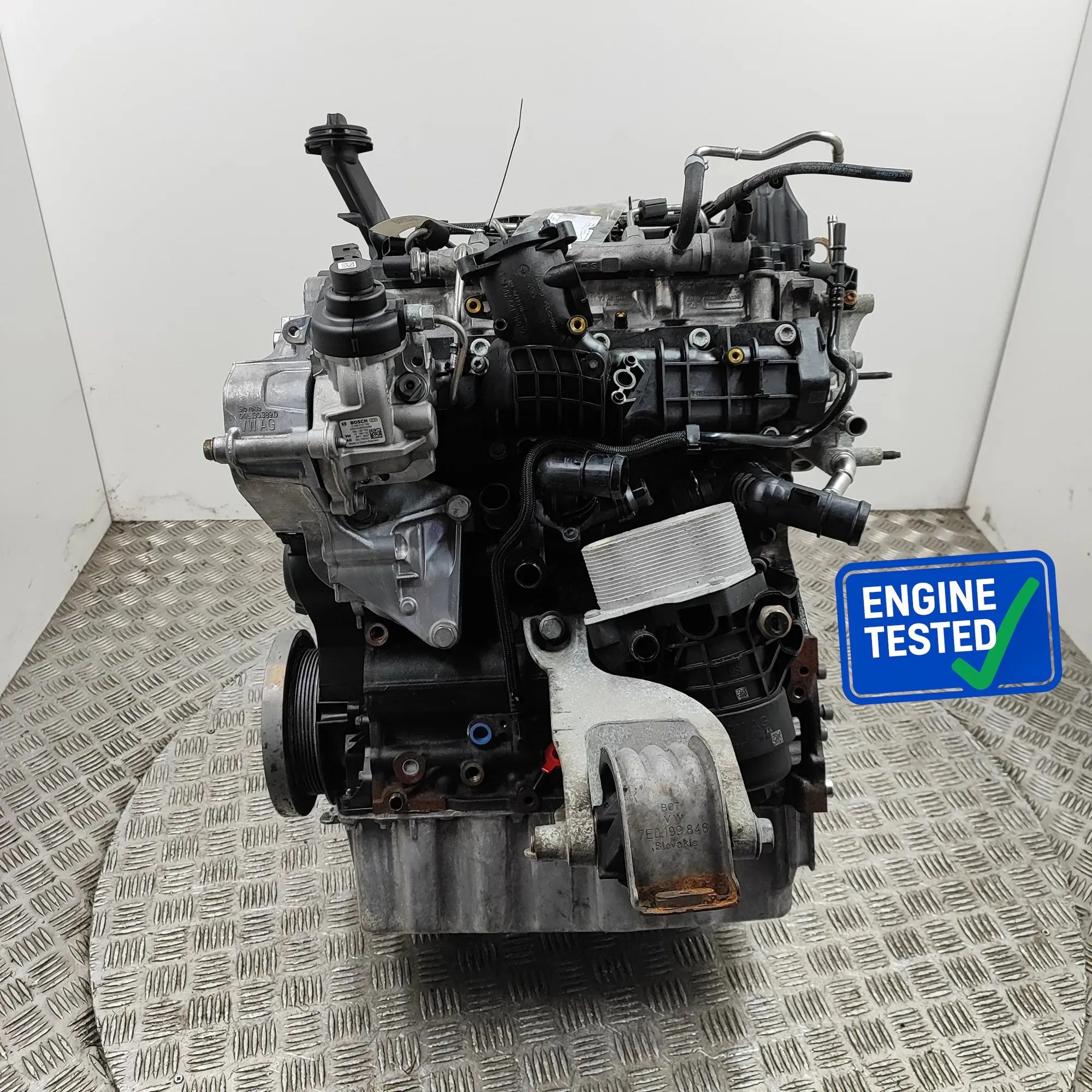 Volkswagen Transporter (T6, Caravelle, Multivan) Engine Motor DNAB Engine Motor VW TRANSPORTER (VI T6 Furgon ...