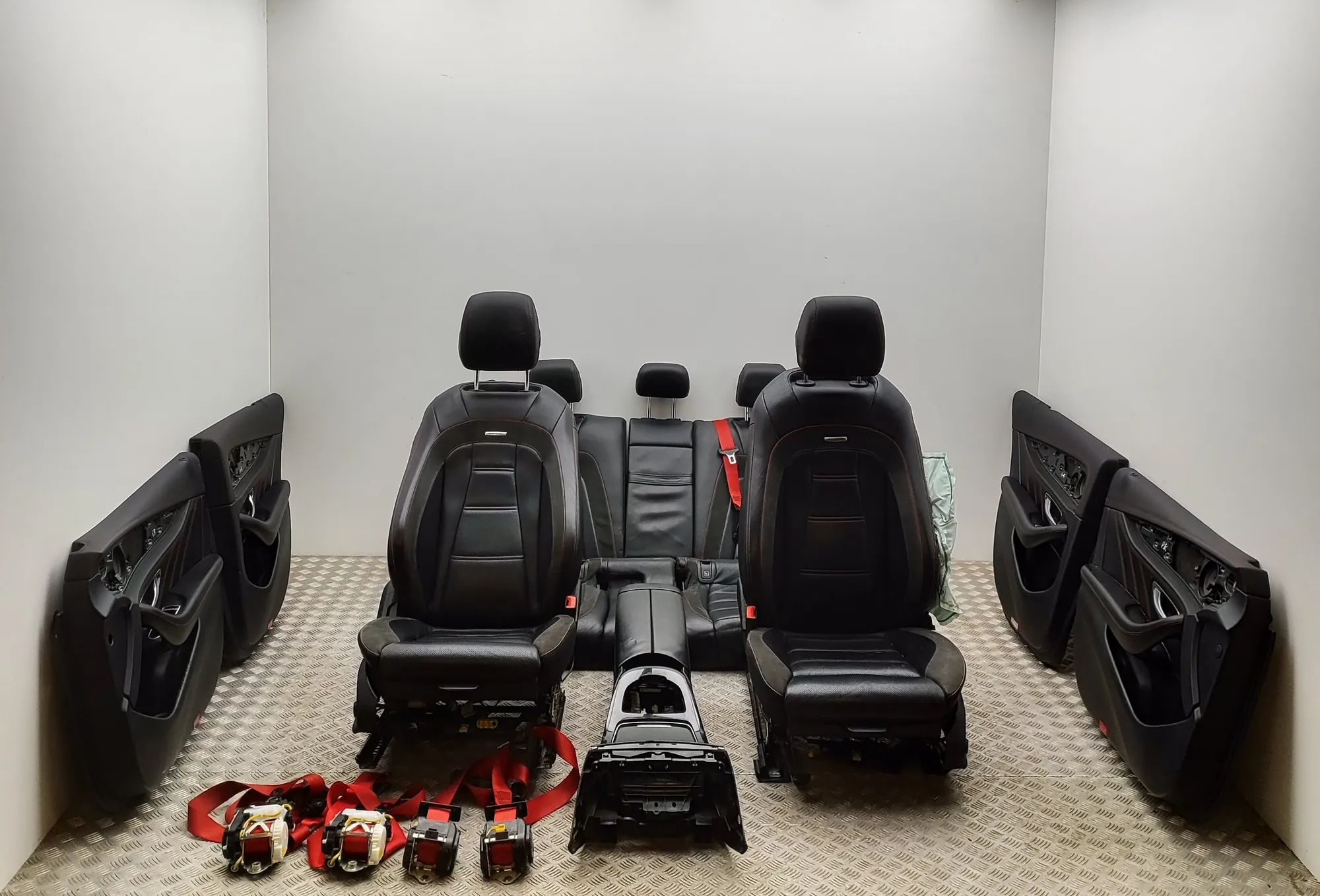 Mercedes-Benz A (W176) Interior Seats W/ Door Cards Kit A2137208808, A2137302906, A2137303006, A2137202...