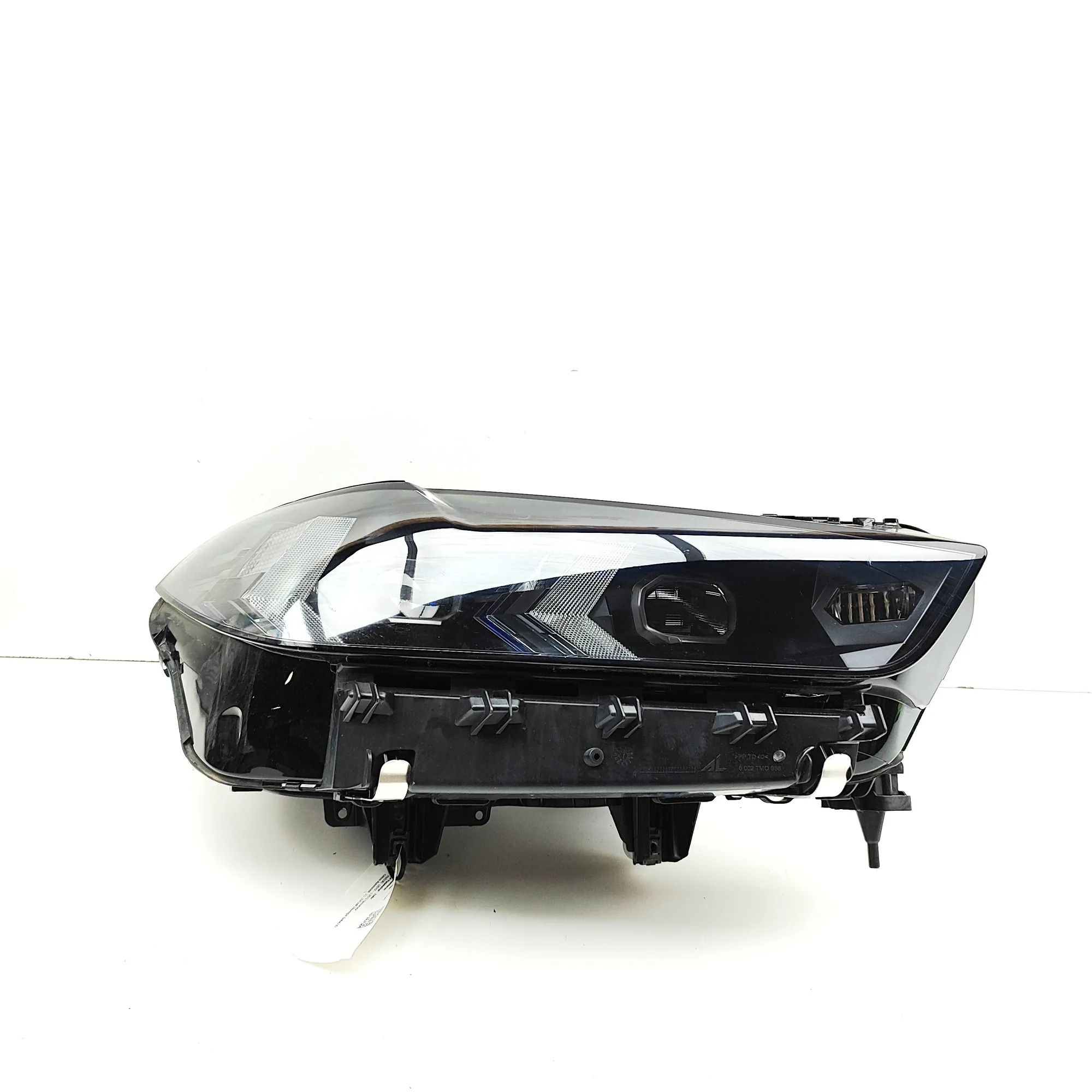 BMW X6 (G06) Front Right Headlight Front Right Headlight — BMW X6 (G06, F96) (2019...