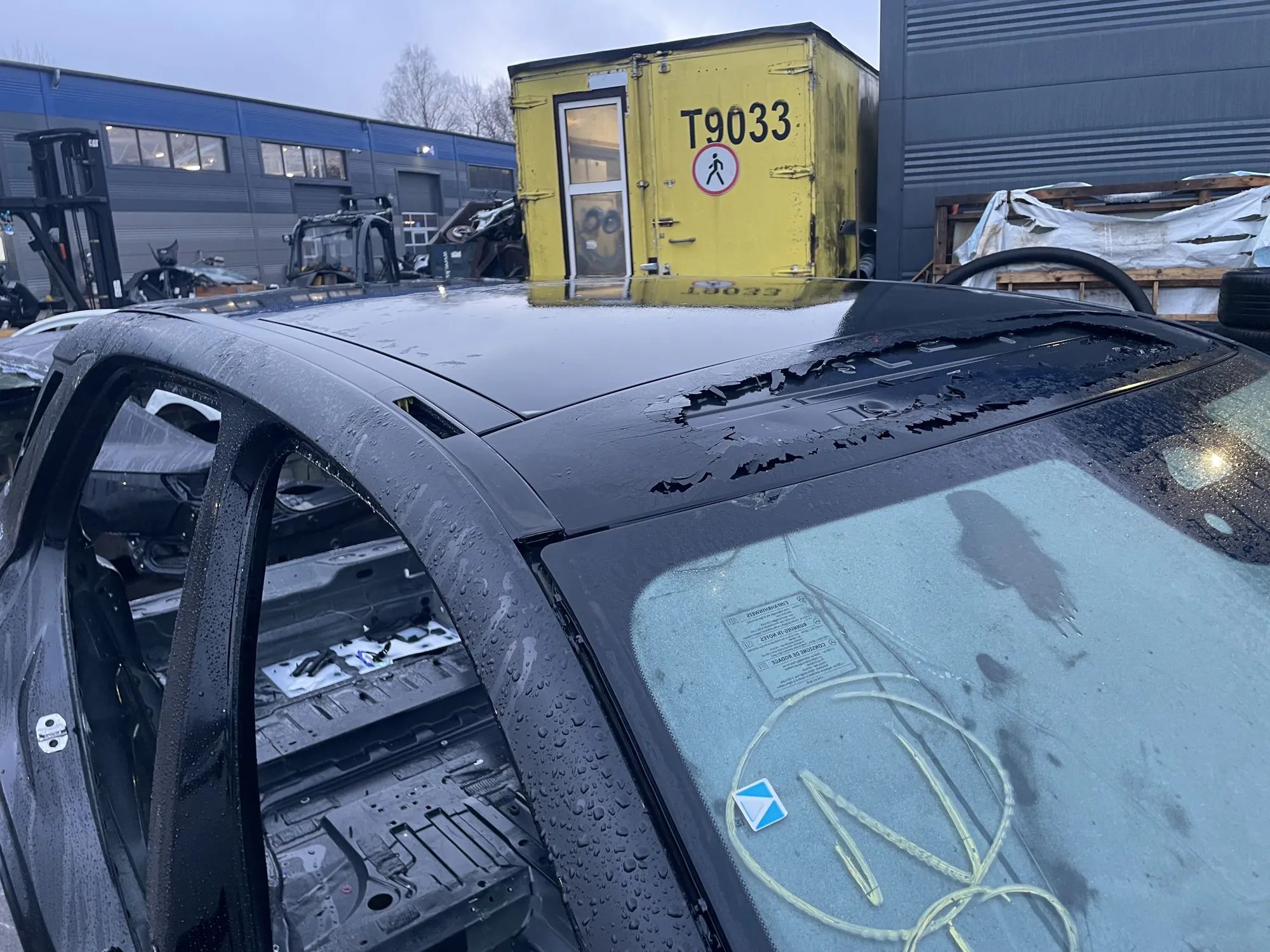 Mercedes-Benz GLE (W167) Roof Roof MERCEDES-BENZ GLE (W167) (2019-...)

Gener...