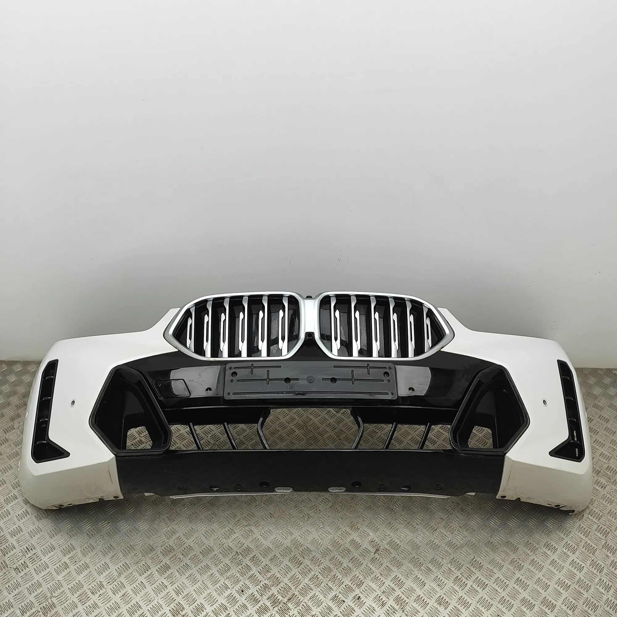 BMW X6 (G06) front bumper Front bumper — BMW X6 (G06, F96) (2019-PRESENT)...