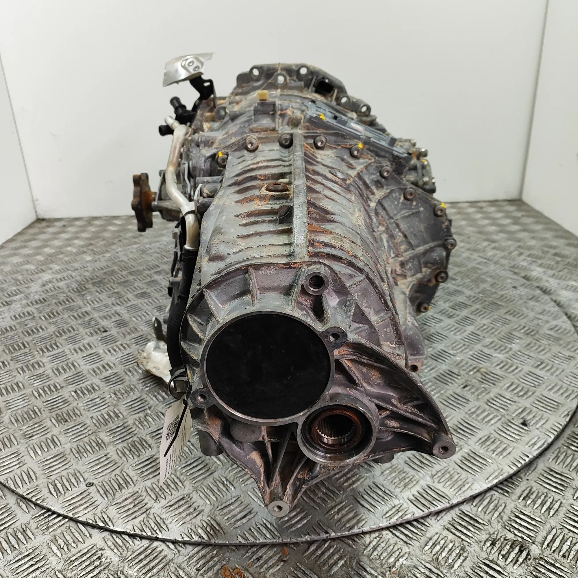 Audi Q5 (FY) Gearbox VVQ Gearbox AUDI Q5 (FY) (2016-...)

Part codes...