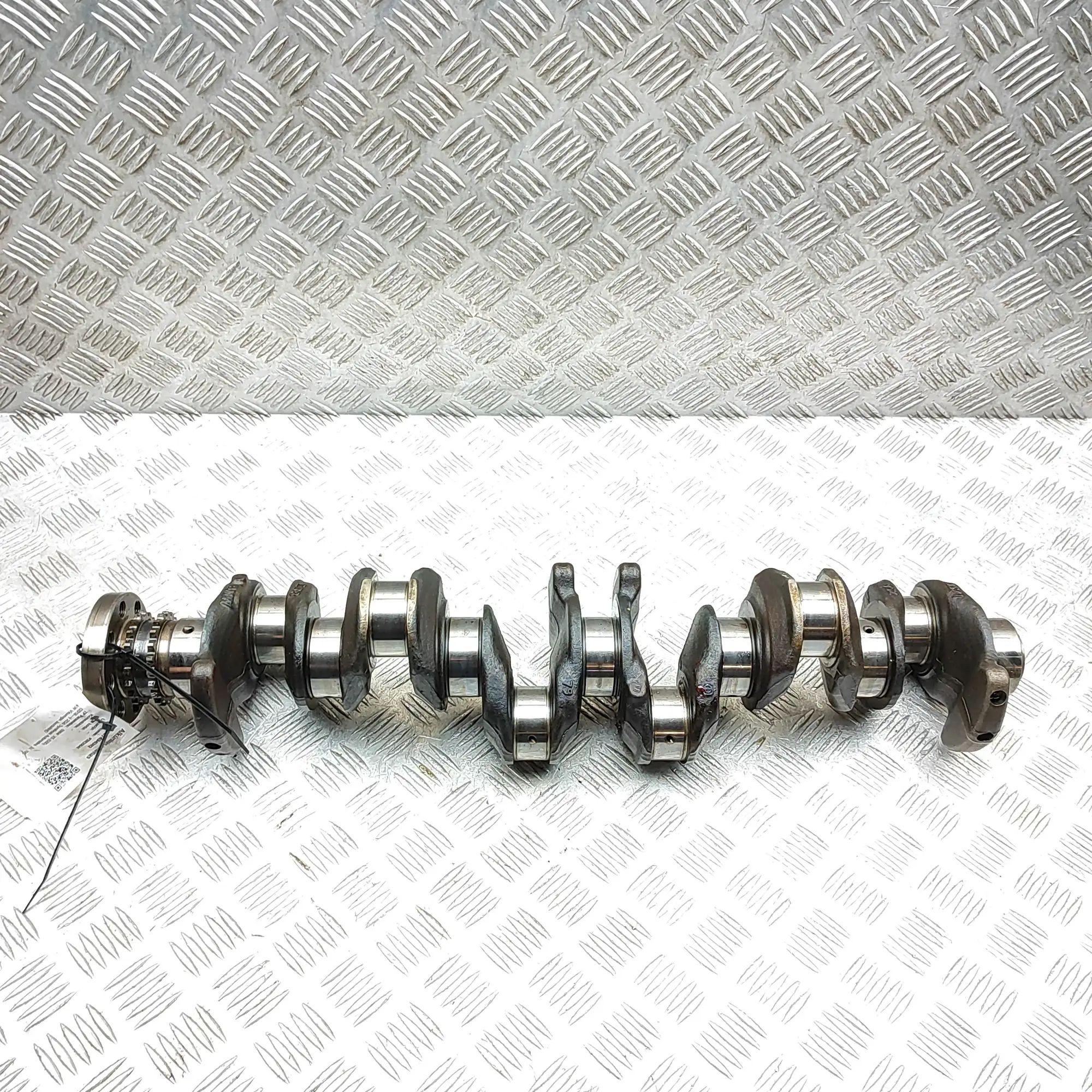 BMW X5 (G05) коленчатый вал 7100203 Crankshaft BMW X5 (G05) (2018-...)

Par...
