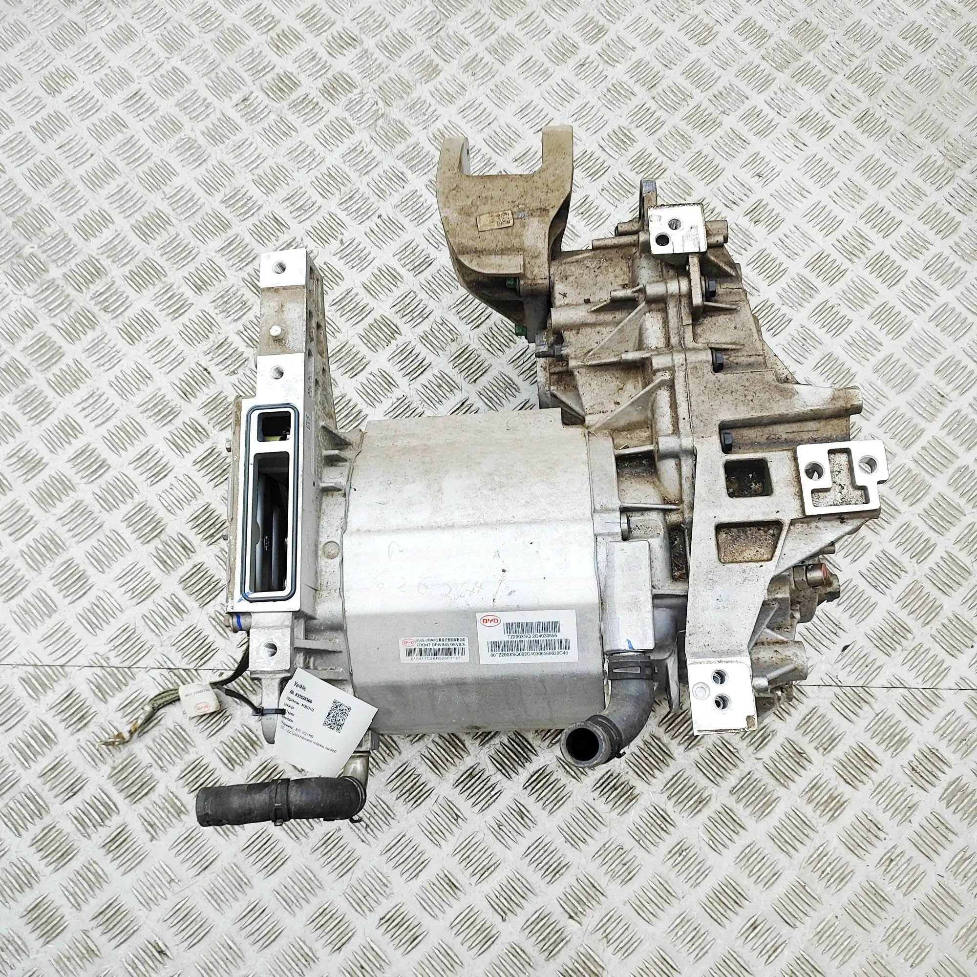 BYD Dolphin Electric motor EV EM2E-2104010L Electric motor EV BYD DOLPHIN (20...