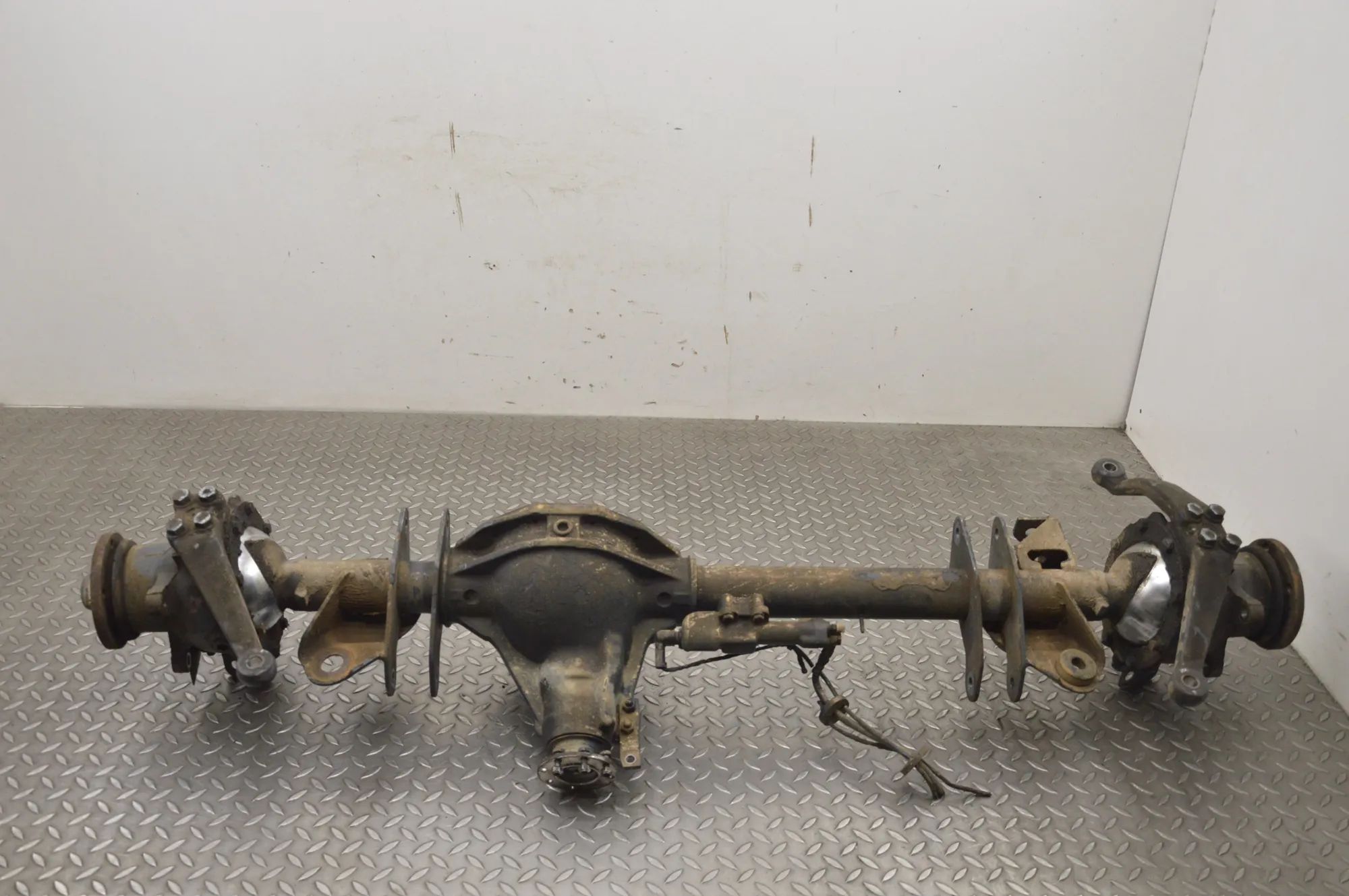 Mercedes-Benz A (W176) Front Axle 4.111, 37:9, A4633310103, A4633308000, 00601522...