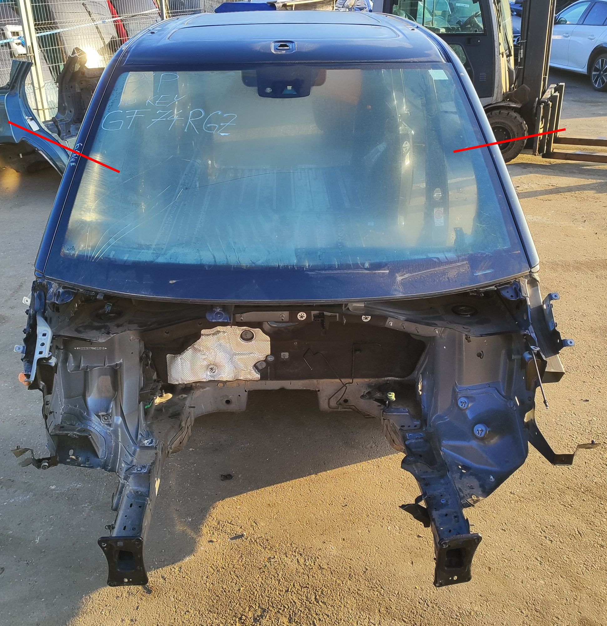 Volkswagen Multivan (T7) Roof Roof — VW MULTIVAN (T7 STM, STN) (2021-...)

Ge...