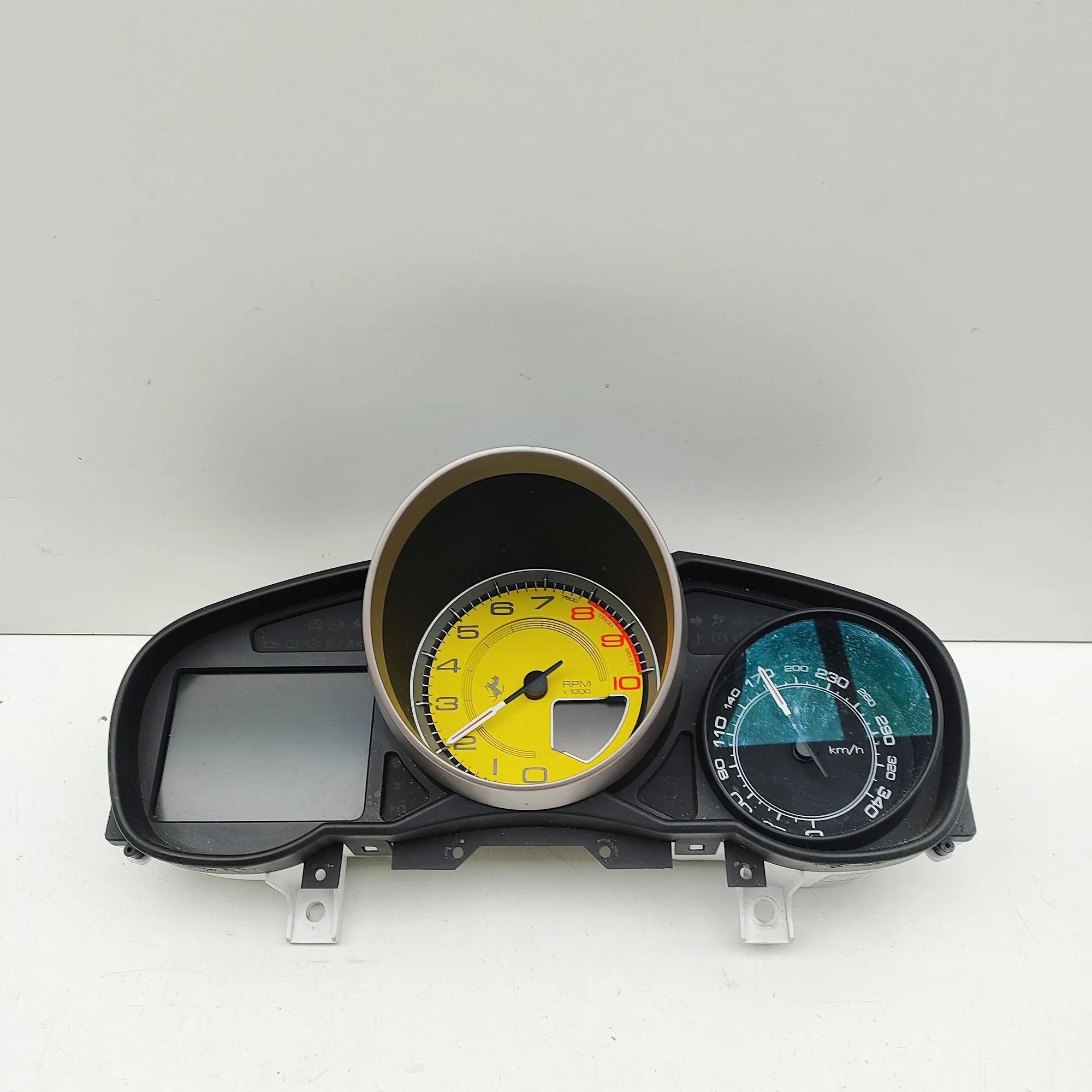 Ferrari California Instrument Cluster Speedometer 252496 Instrument Cluster Speedometer FERRARI C...