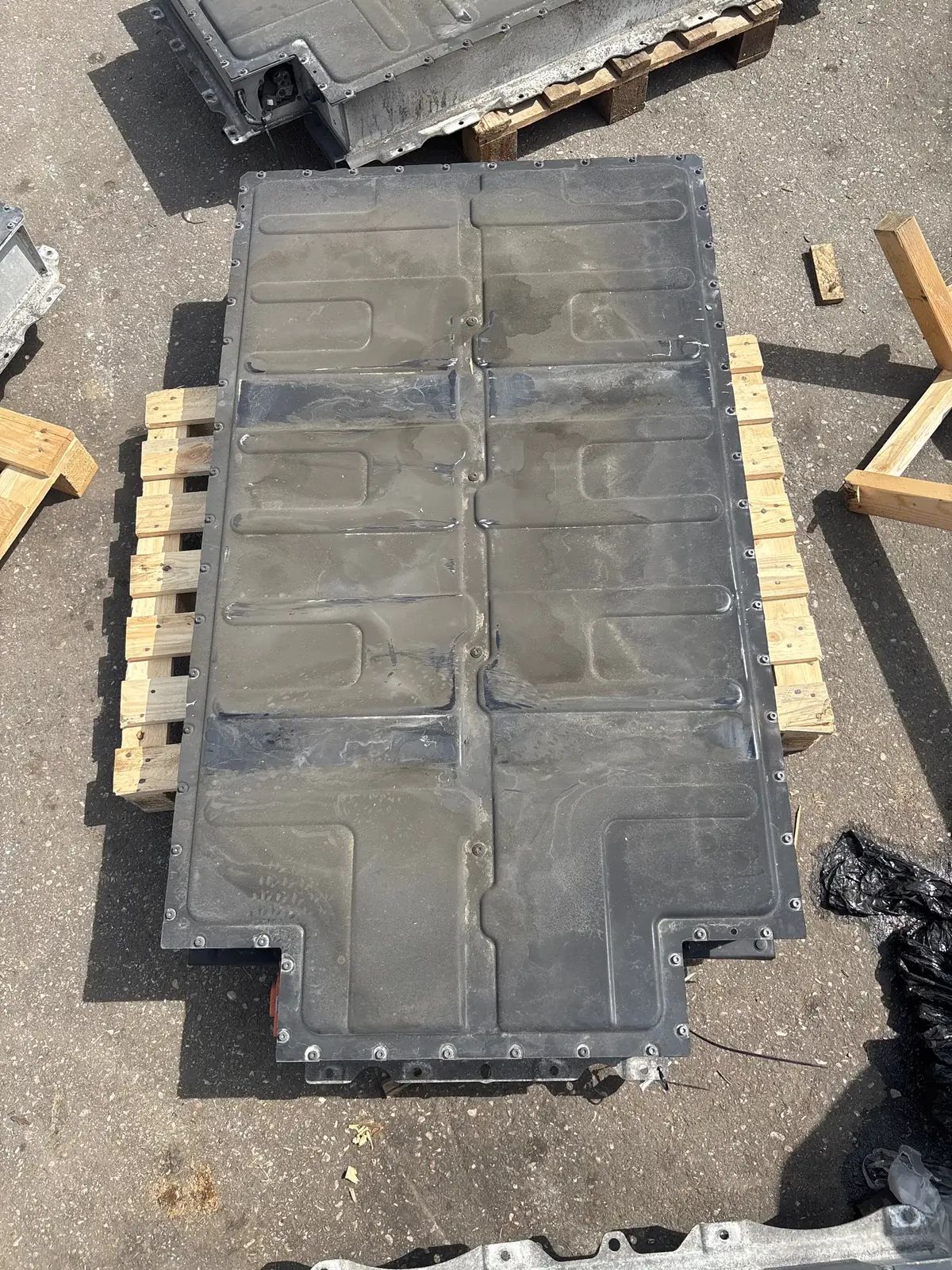 BMW i3 (I01) аккумулятор Battery — BMW i3 (I01) (2013-2022) — 2353644

P...