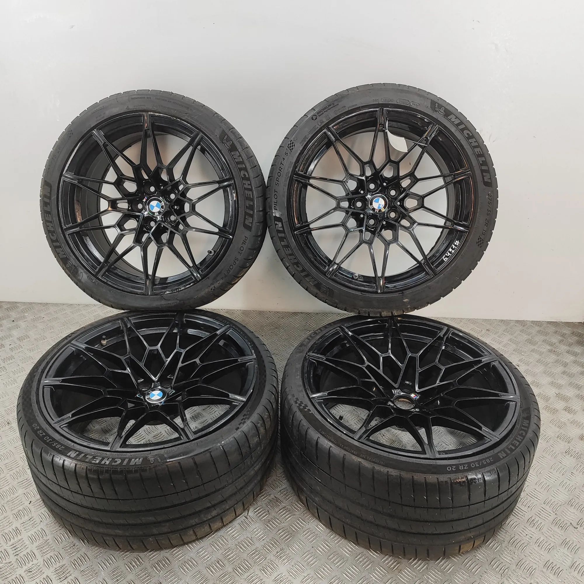 BMW 4 (F32 / F33 / F36) Alloy Wheel Set