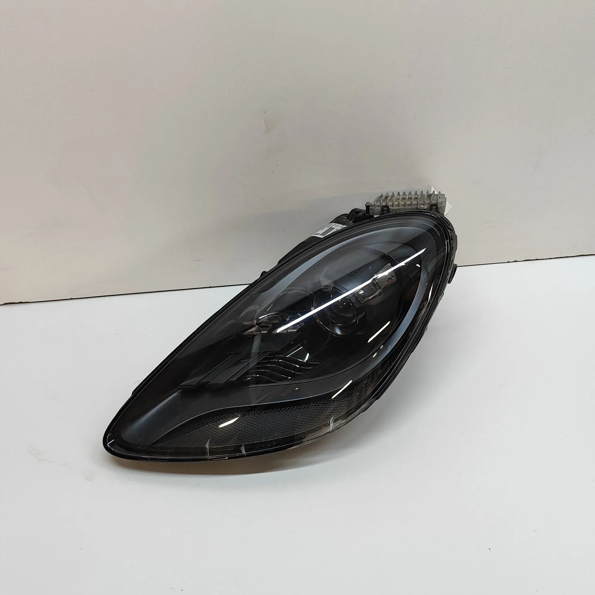 Porsche Boxster (981) Front Left Headlight 8K0941597E, 982941031A Front Left Headlight POR...
