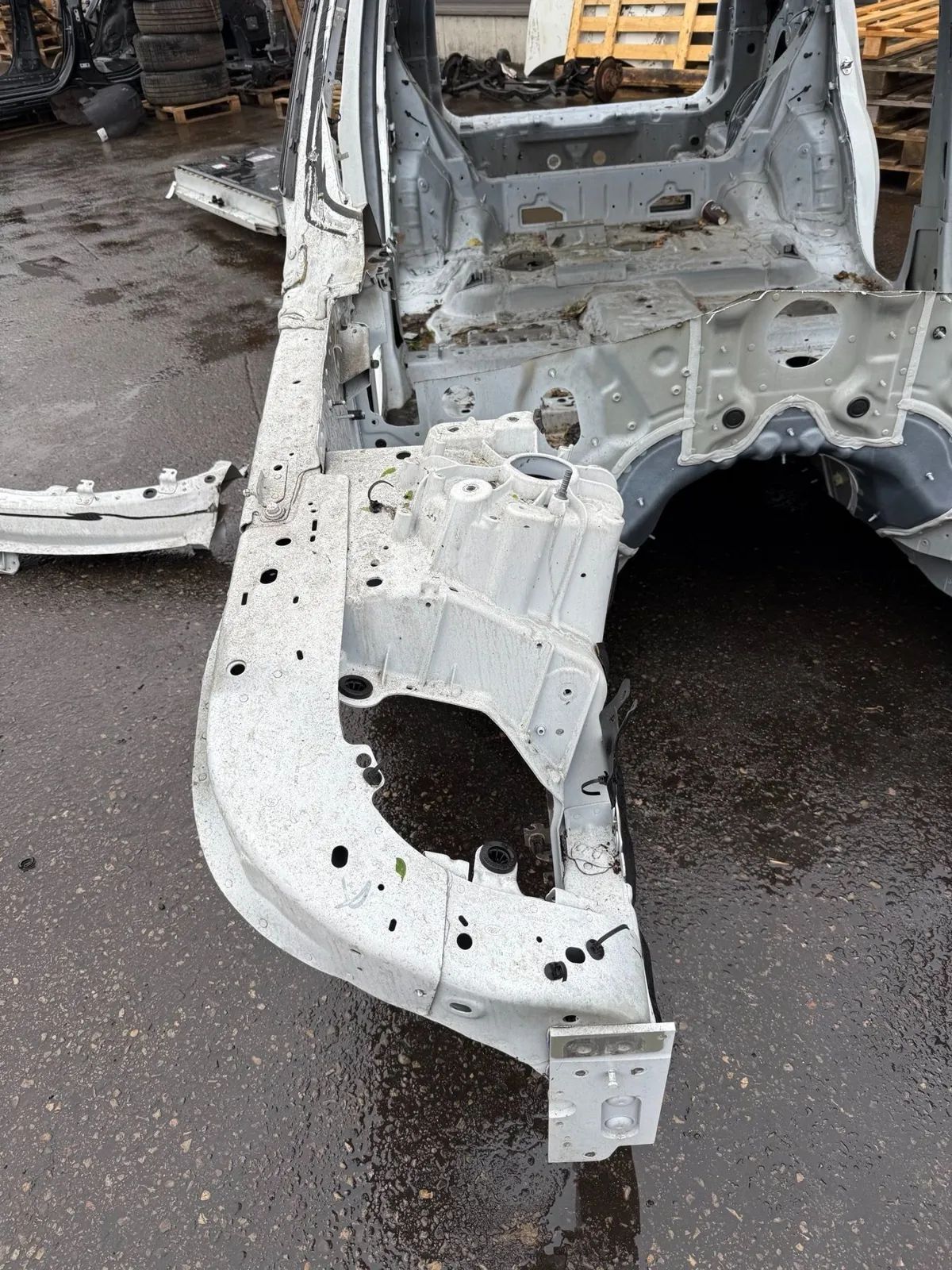Land Rover Range Rover Sport (L461) Front Right Quarter Panel