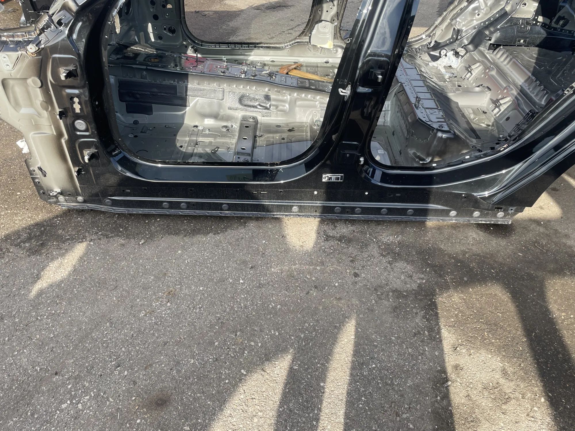 BMW 5 / i5 (G60 / G61) Left Side Sideskirt Left Side Sideskirt BMW 5 SERIES (G60) (2023-.....