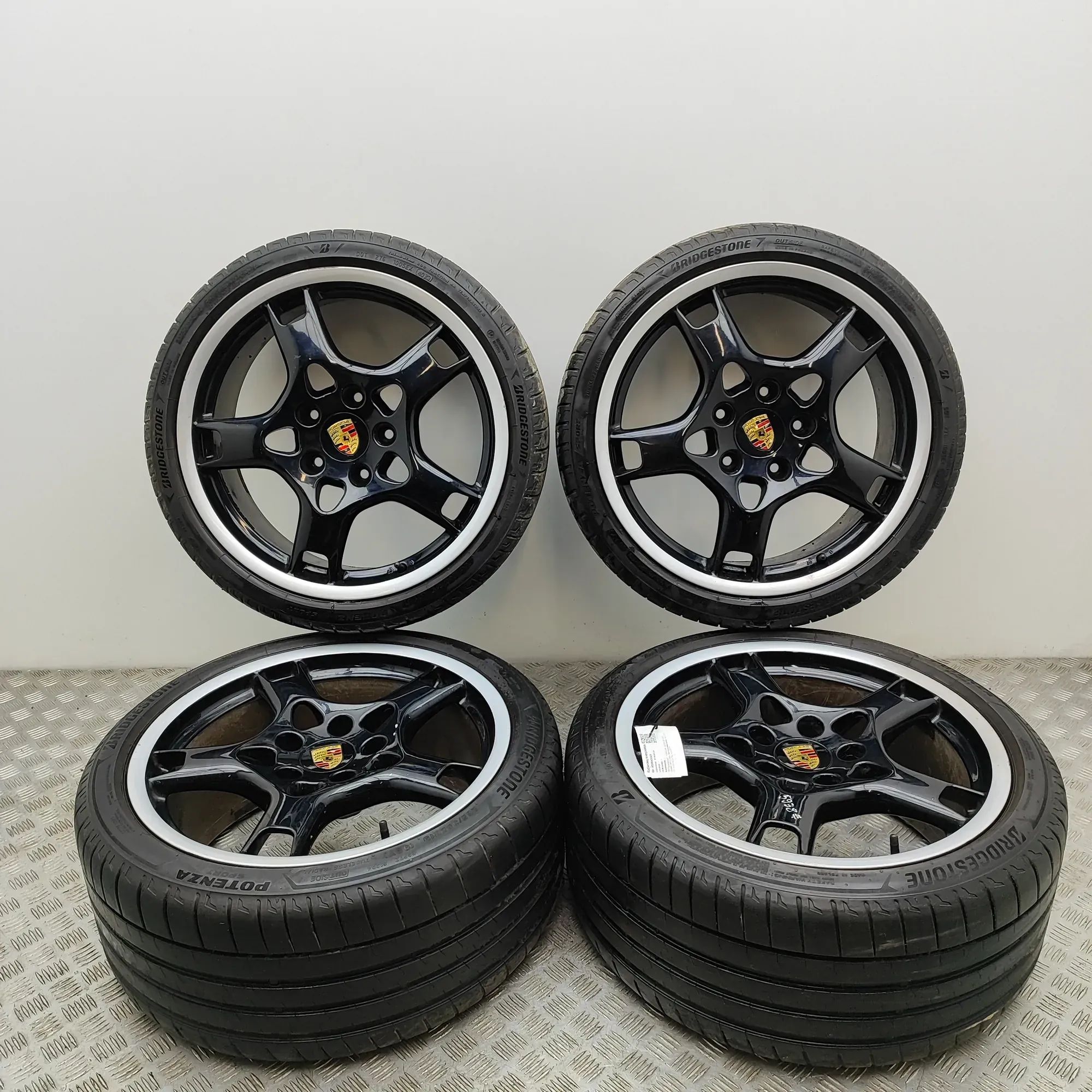 Porsche Boxster (987) Alloy Wheel Set 99736215601, 99736215805 Alloy Wheel Set PORSCH...