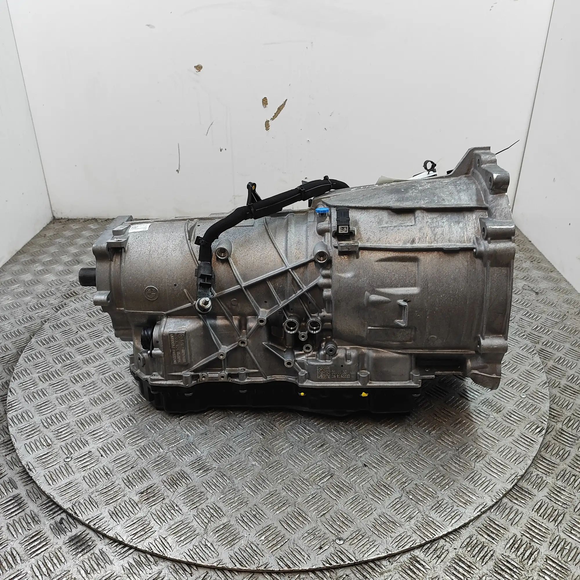 BMW X6 (G06) Gearbox Gearbox — BMW X6 (G06, F96) (2019-PRESENT) — 5A...