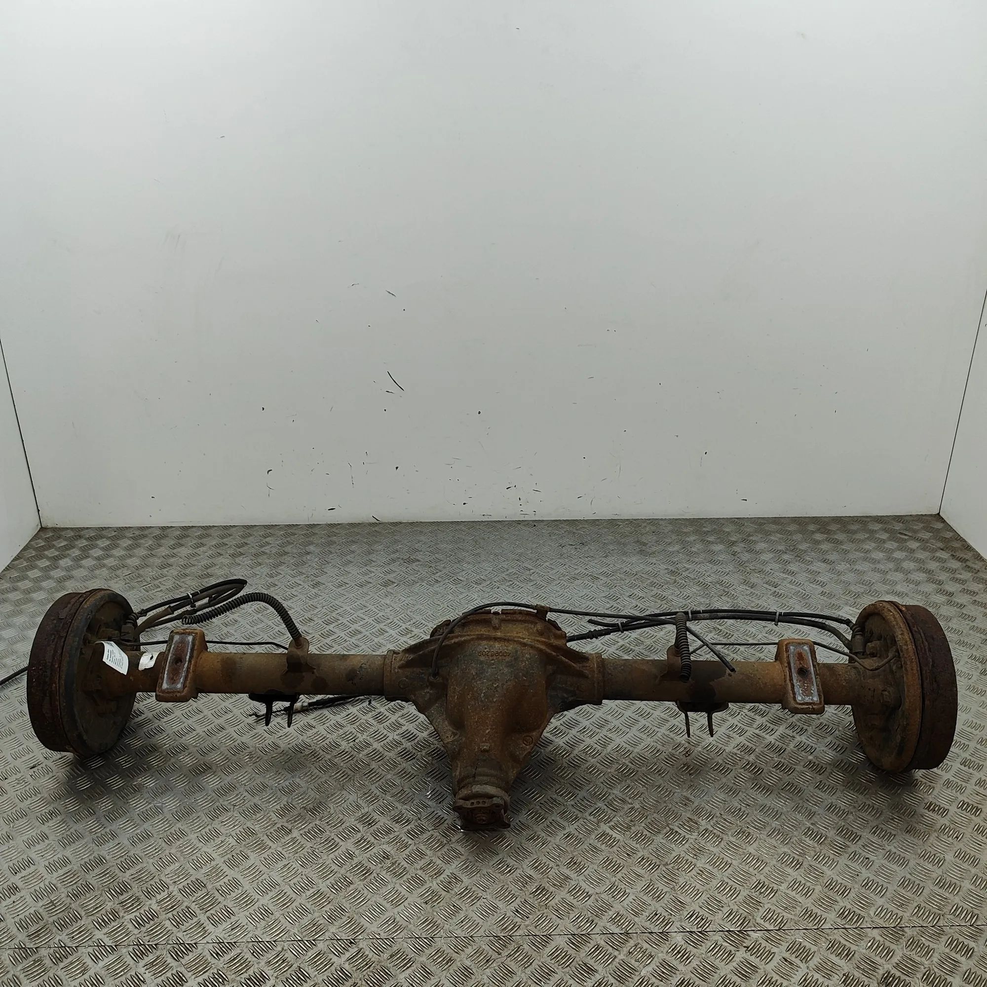 Volkswagen Amarok Rear Axle 2H0500029R Rear Axle VW AMAROK (2H_, S1B) (2010...