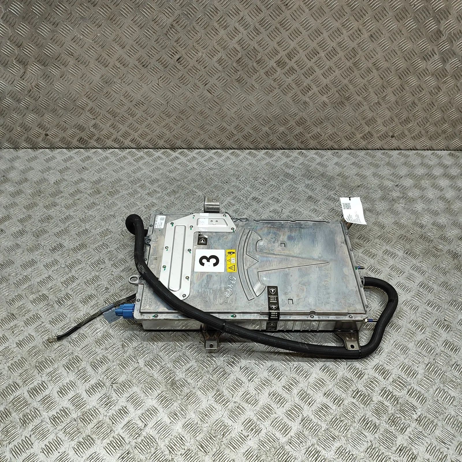 Tesla Model S Inverter 1066510-01-C Inverter TESLA MODEL S (2012-...)
...