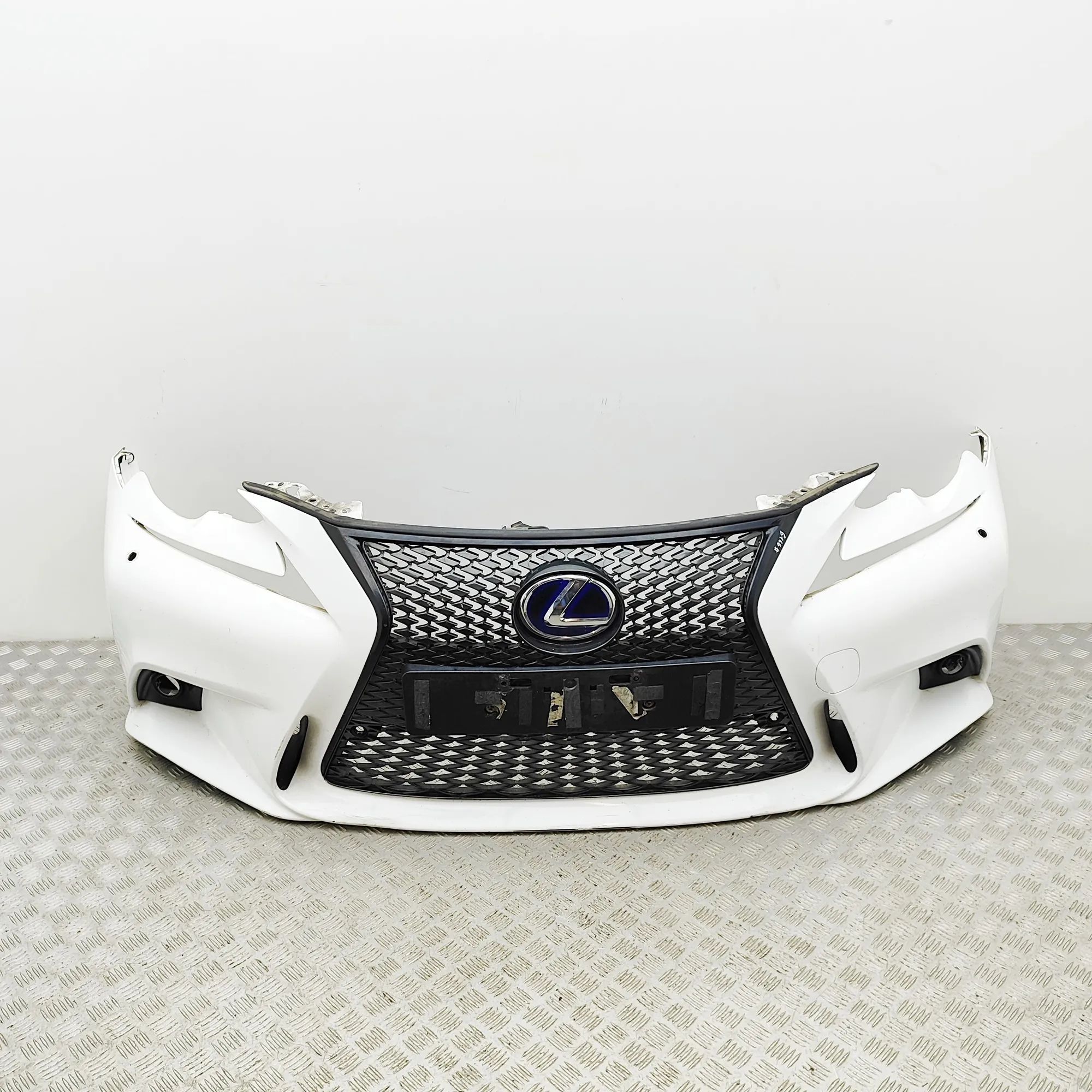 Lexus IS front bumper 52119-5E916 Front Bumper LEXUS IS (III _E3_) (2...