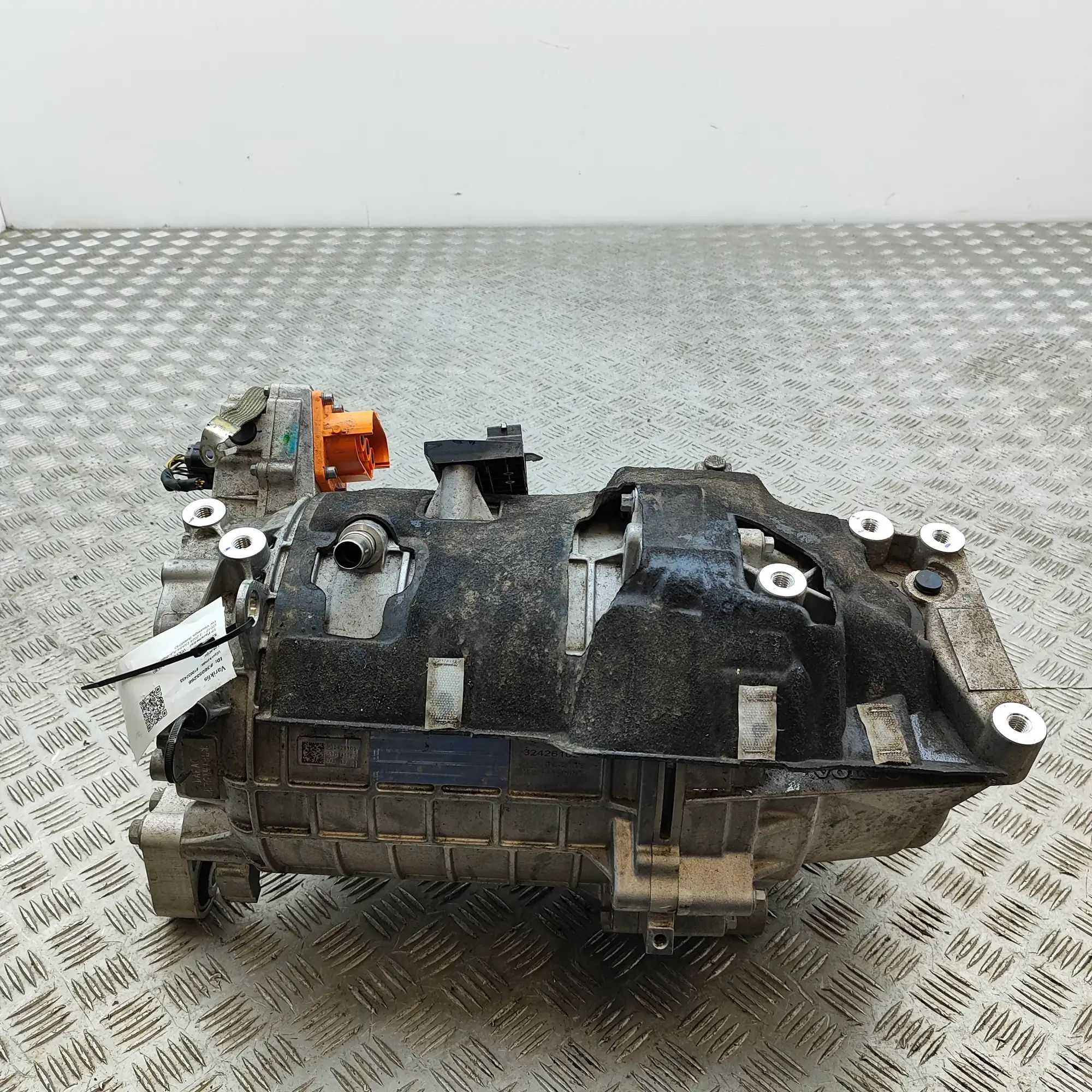 Volvo XC40 / EX40 Electric motor EV 1P32426103, 32426103, P32426103, P1216757 Elect...