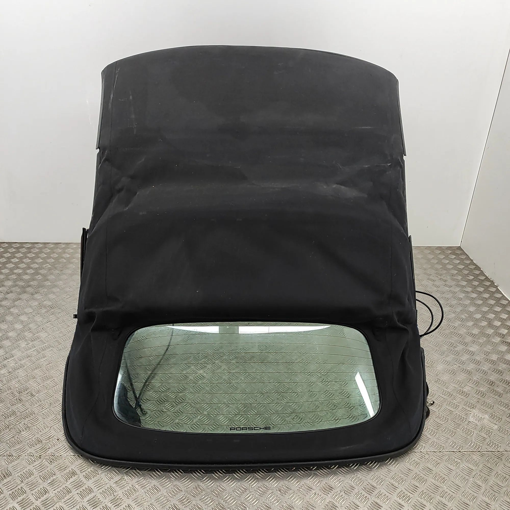 Porsche 911 (996) Roof Folding Mechanism Roof folding mechanism — PORSCHE 911 (Cabrio 99...