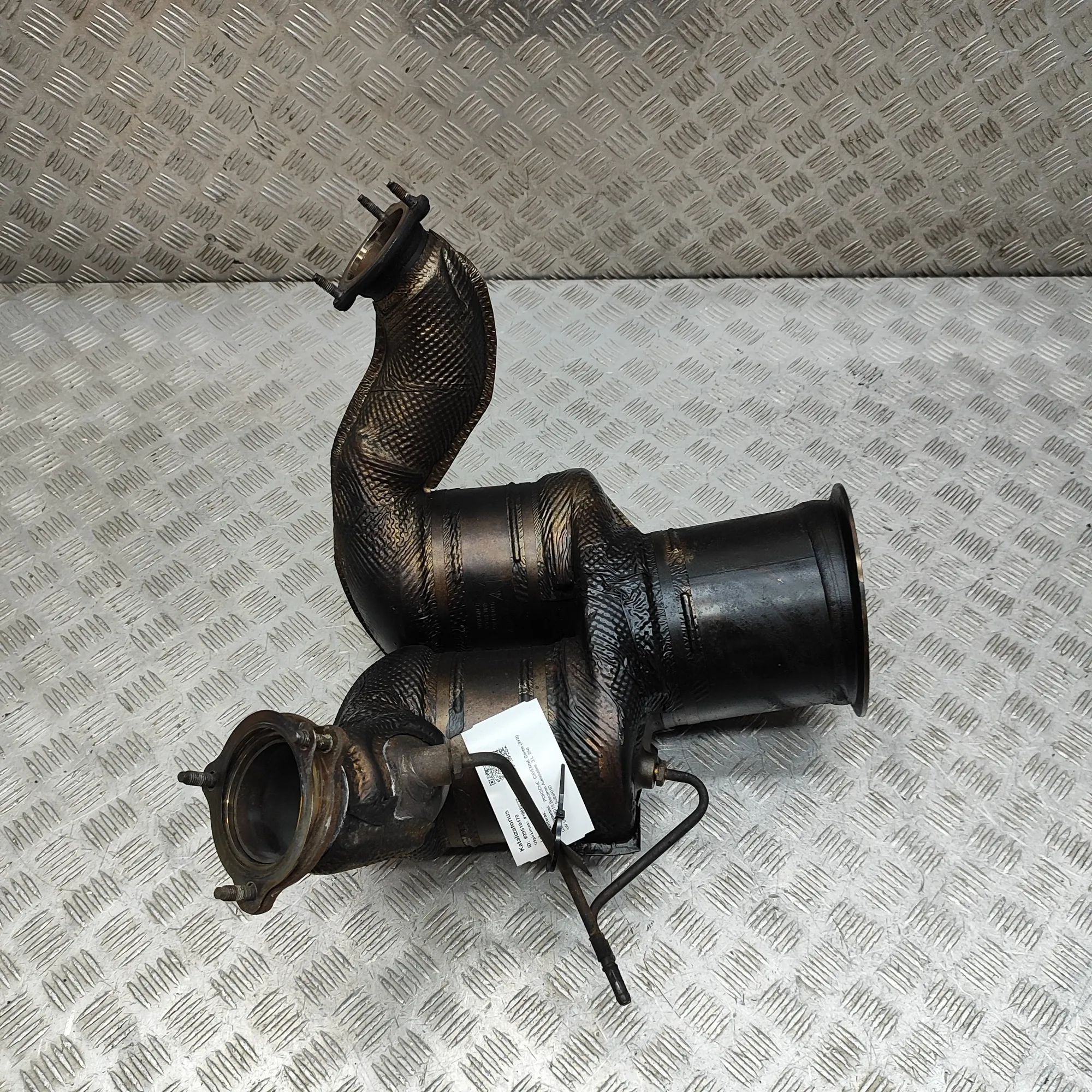 Porsche Cayenne Catalyst Converter 8W0.131.703.AJ, 8W0166BB, 9Y0131765, 4M0181CA, ...