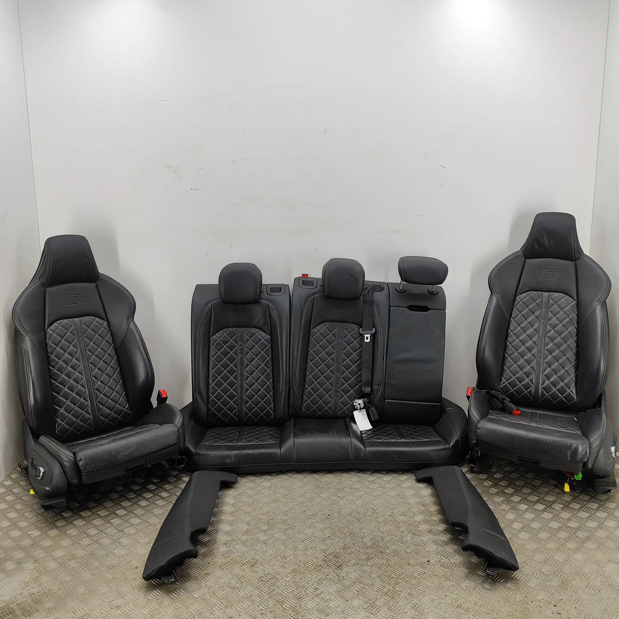 Audi A5 (B9) Interior Seats W/ Door Cards Kit 8W0881405R, 8W0881406R, 8W0881105F, 8W0881106F,...