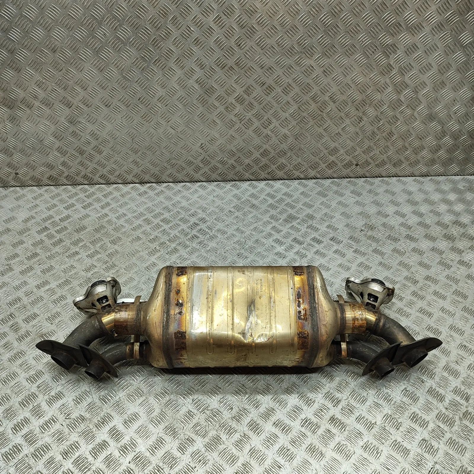 Porsche 911 (992) Muffler Exhaust Tank 992251052E, 992120A Muffler Exhaust Tank PORSCH...