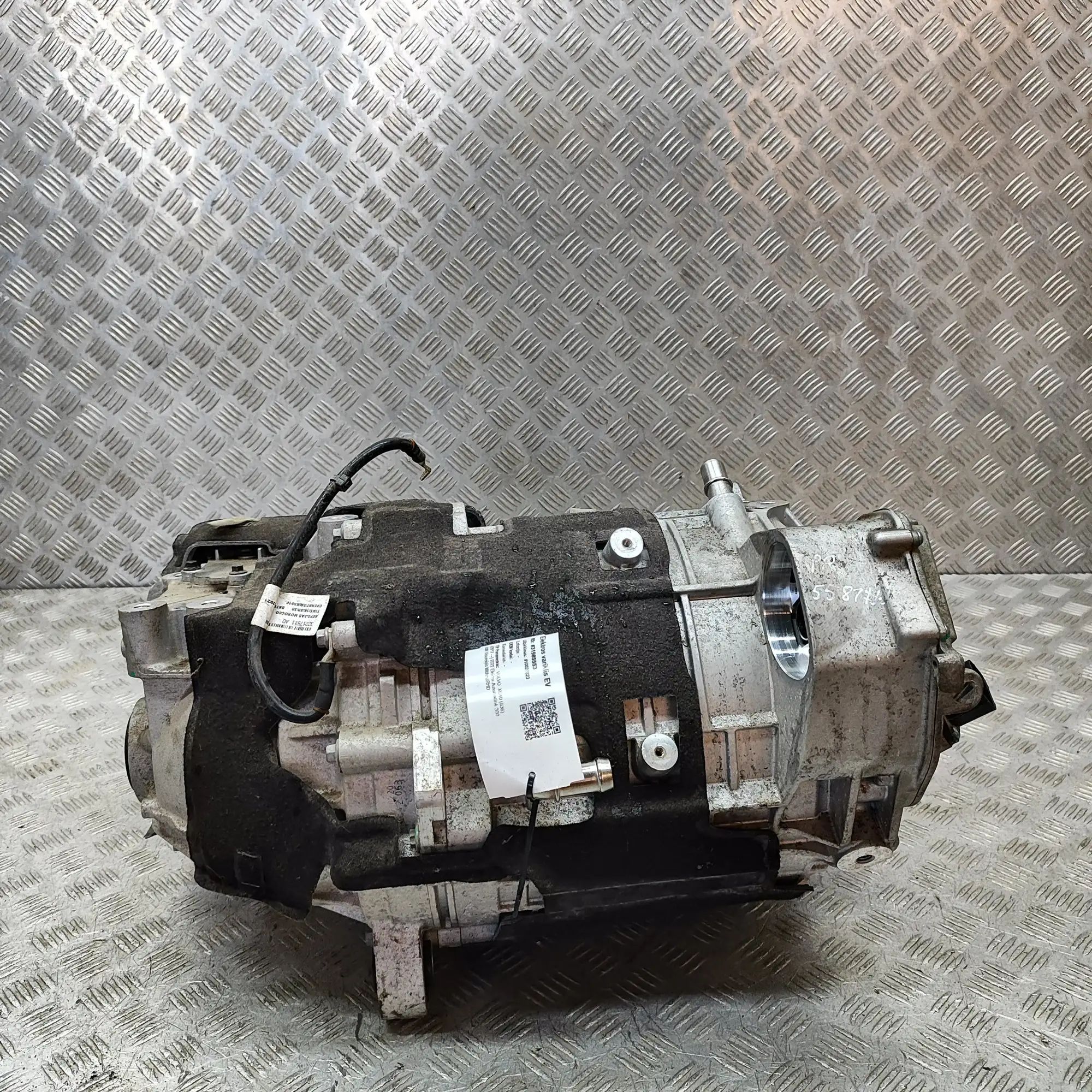 Volvo XC40 / EX40 Electric motor EV P1216581, 32335805, 32249733, 32335550 Electric...